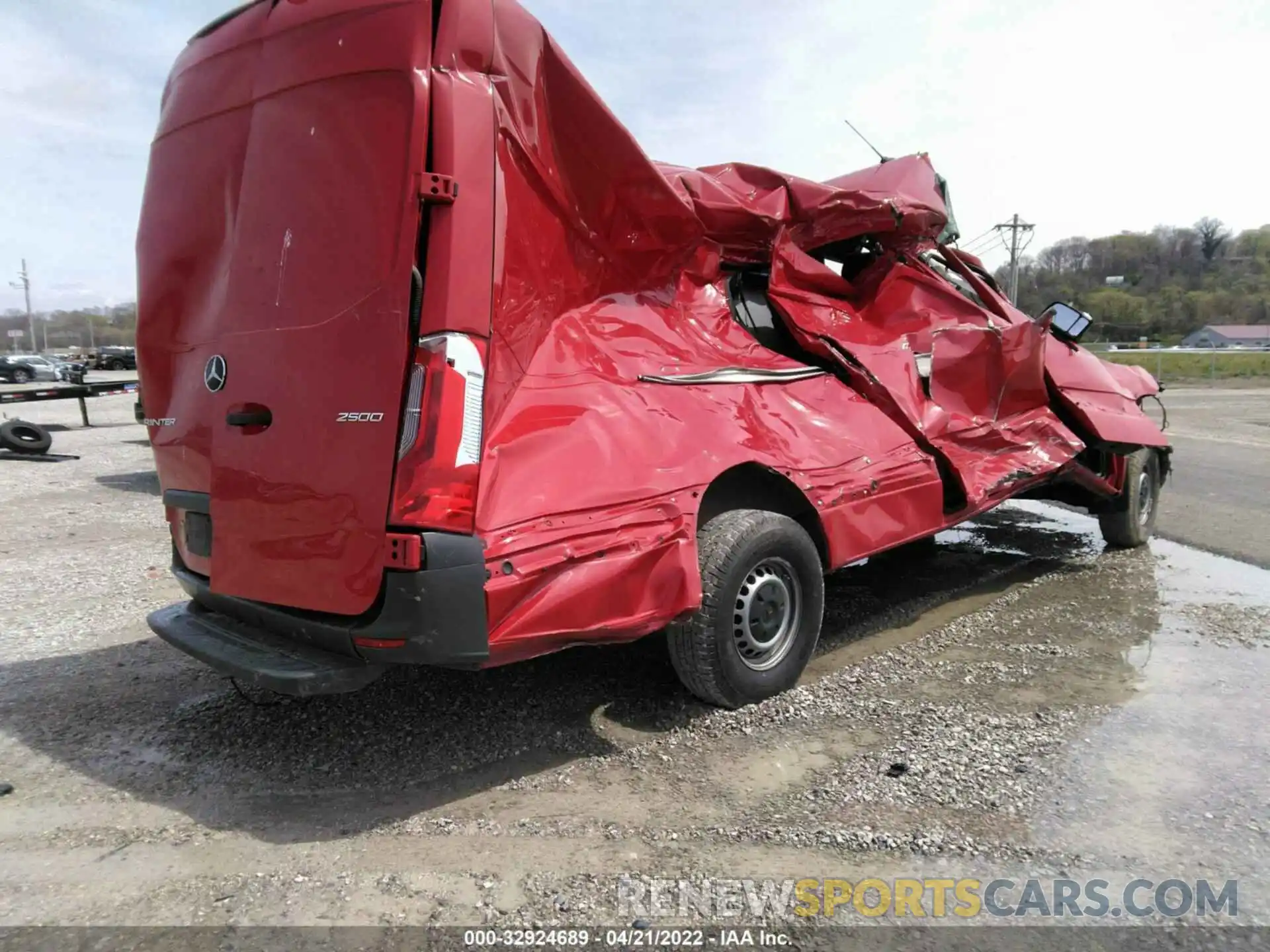 4 Photograph of a damaged car W1Y4ECHYXLT033276 MERCEDES-BENZ SPRINTER CARGO VAN 2020