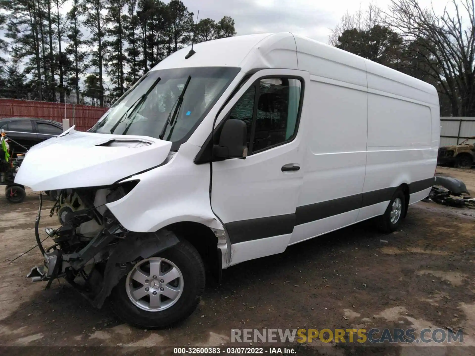 2 Фотография поврежденного автомобиля W1Y4EDHY8LP209577 MERCEDES-BENZ SPRINTER CARGO VAN 2020