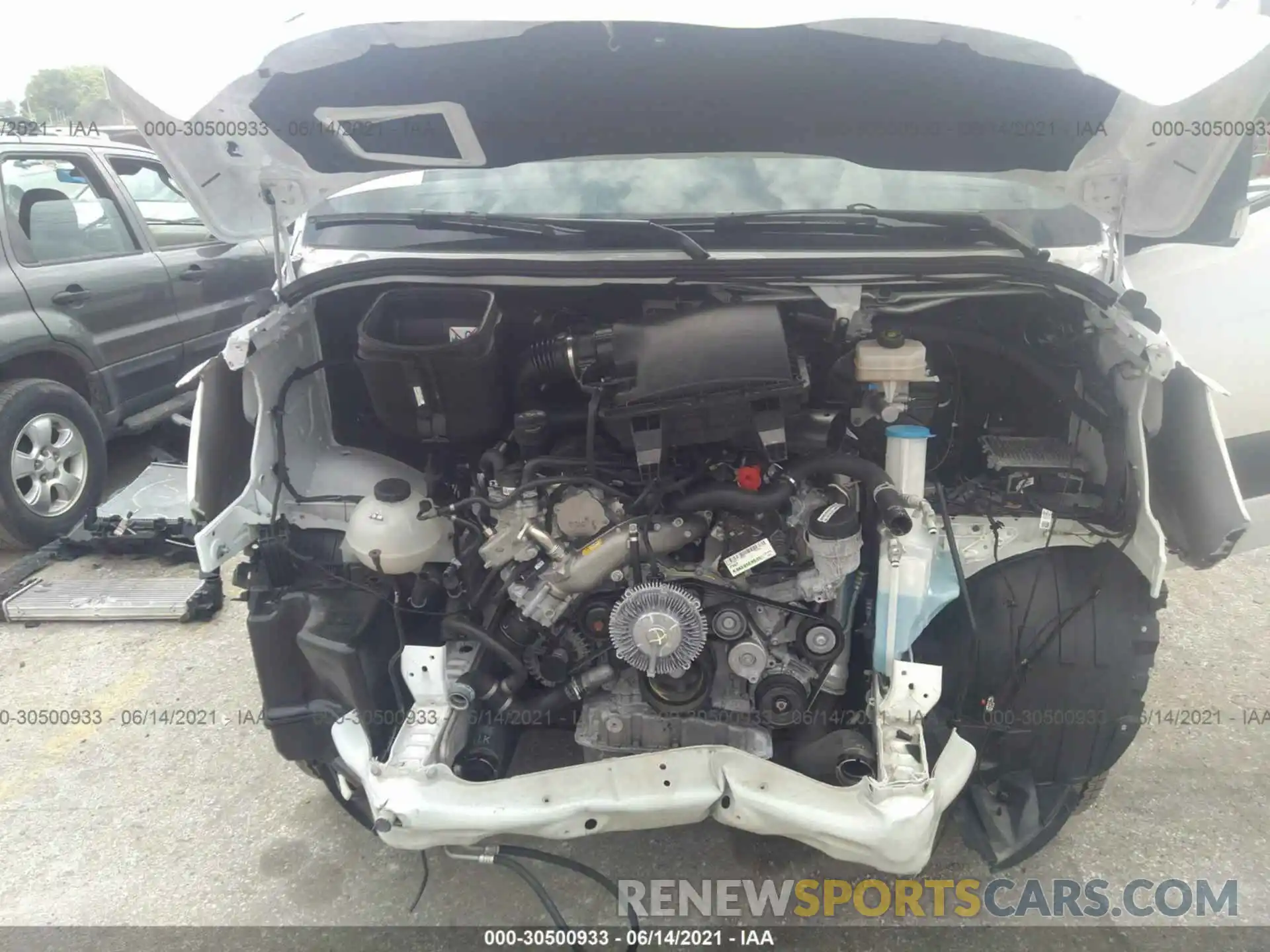 10 Photograph of a damaged car W1Y5ECHY7LT039427 MERCEDES-BENZ SPRINTER CARGO VAN 2020