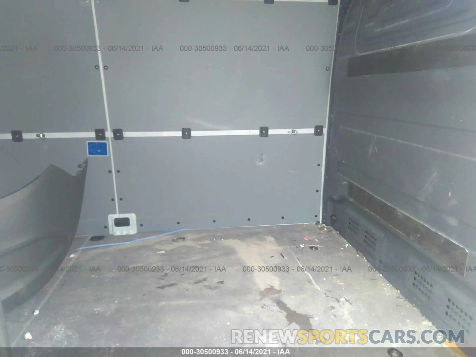 8 Photograph of a damaged car W1Y5ECHY7LT039427 MERCEDES-BENZ SPRINTER CARGO VAN 2020