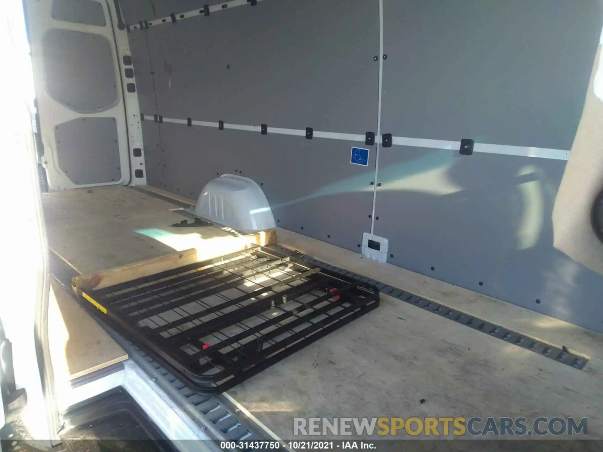 8 Photograph of a damaged car W1W4DDHY2MT047921 MERCEDES-BENZ SPRINTER CARGO VAN 2021