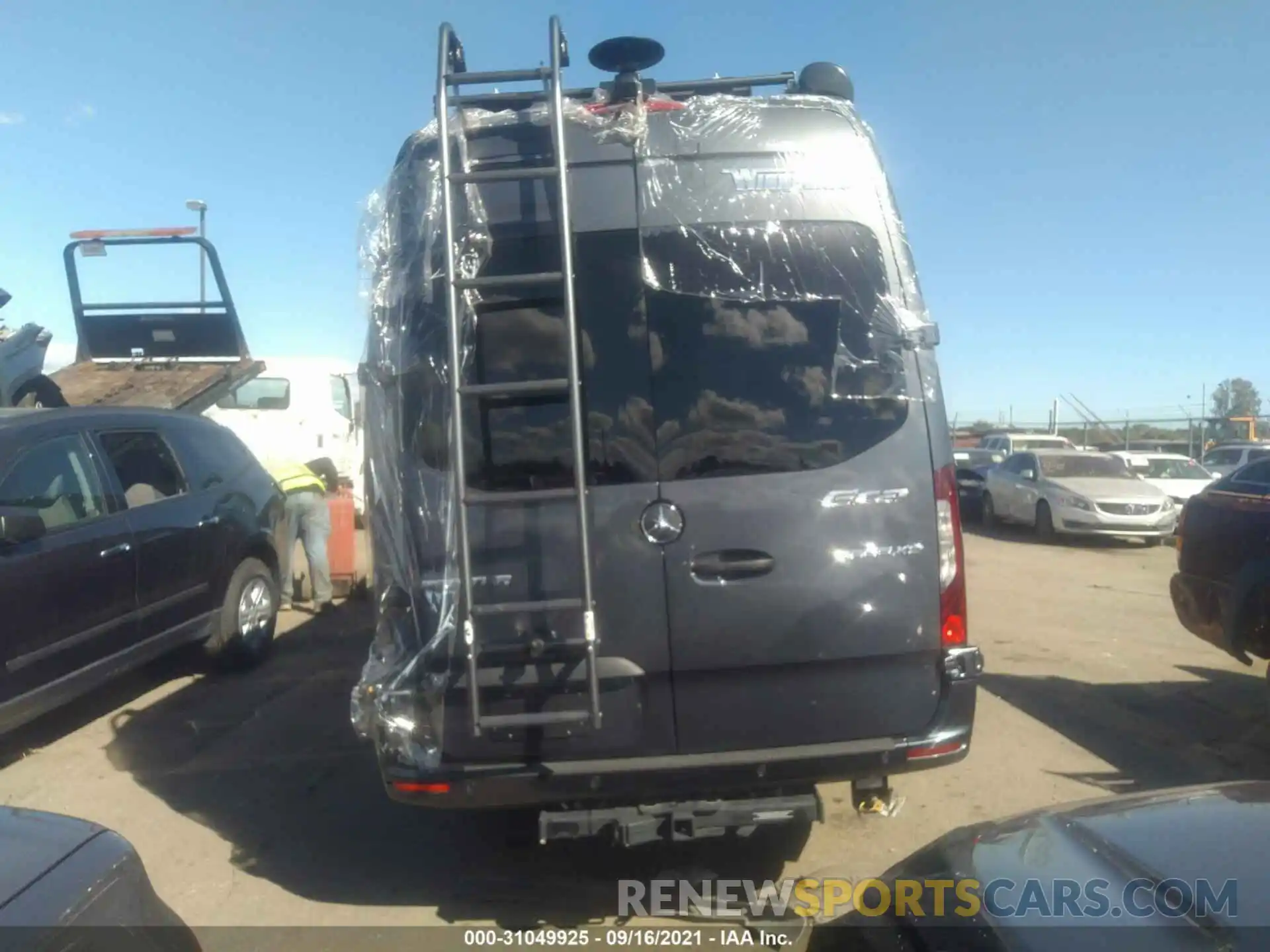 8 Фотография поврежденного автомобиля W1W8ED3Y2LP226148 MERCEDES-BENZ SPRINTER CARGO VAN 2021