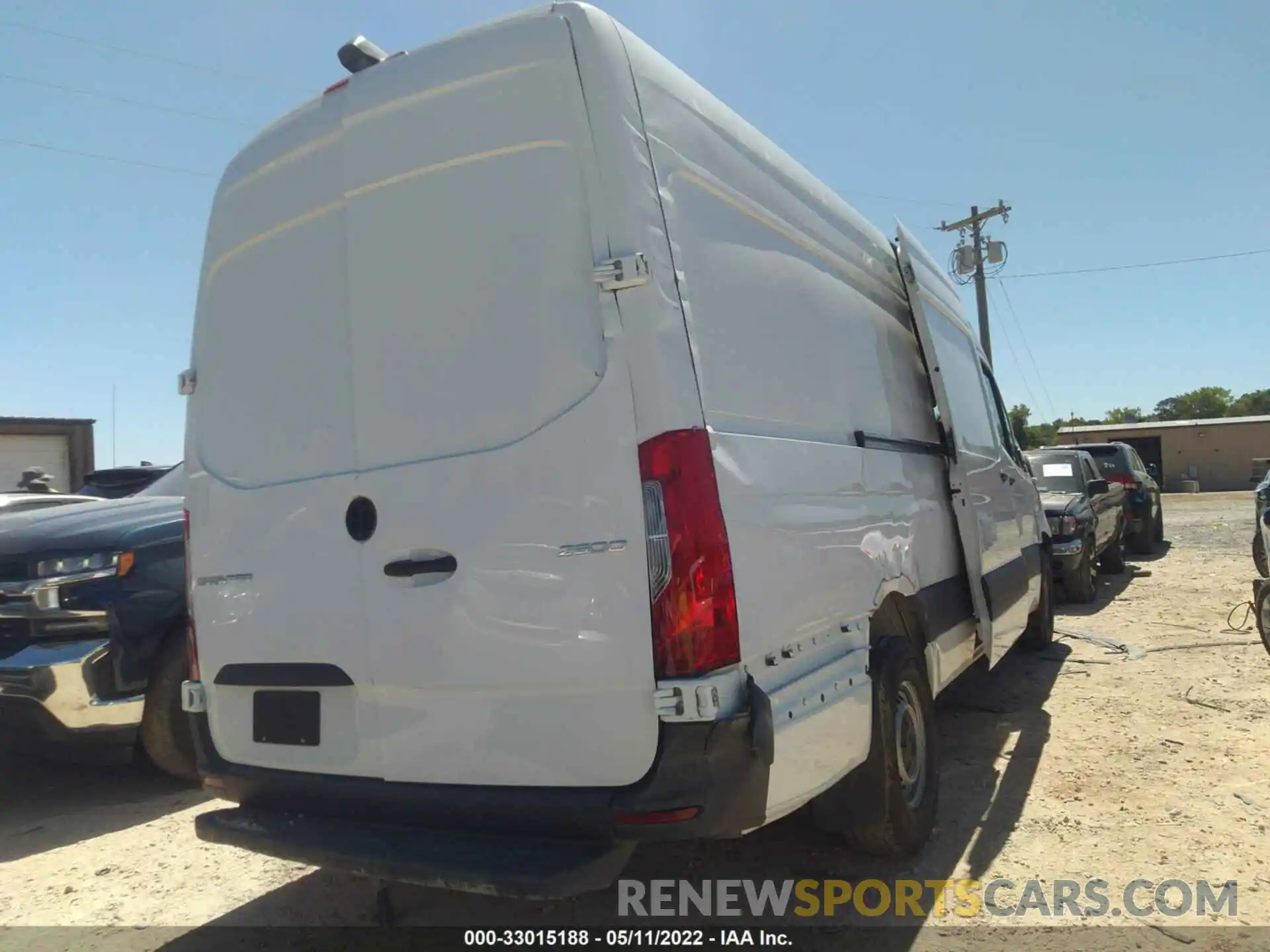 4 Photograph of a damaged car W1Y40CHY7MT057129 MERCEDES-BENZ SPRINTER CARGO VAN 2021