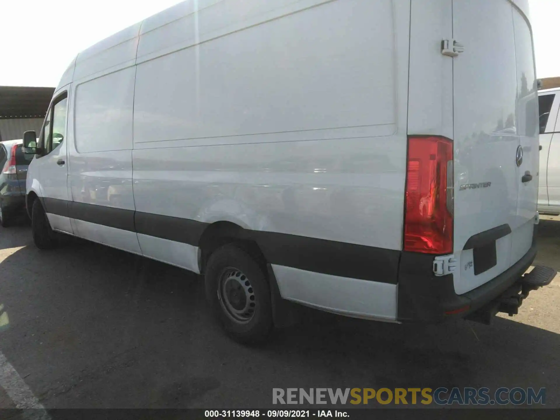 3 Фотография поврежденного автомобиля W1Y4DCHY0MT047451 MERCEDES-BENZ SPRINTER CARGO VAN 2021