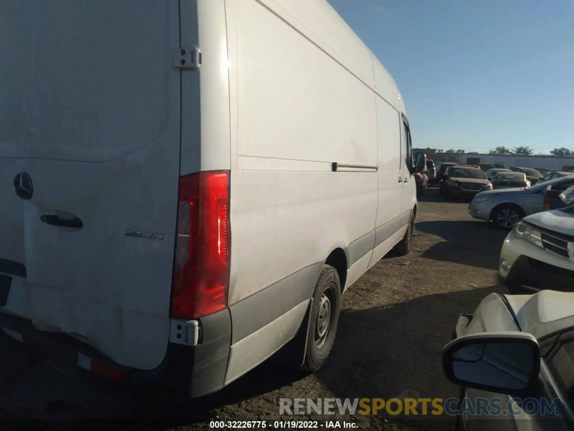 4 Фотография поврежденного автомобиля W1Y4DCHY2MT056863 MERCEDES-BENZ SPRINTER CARGO VAN 2021