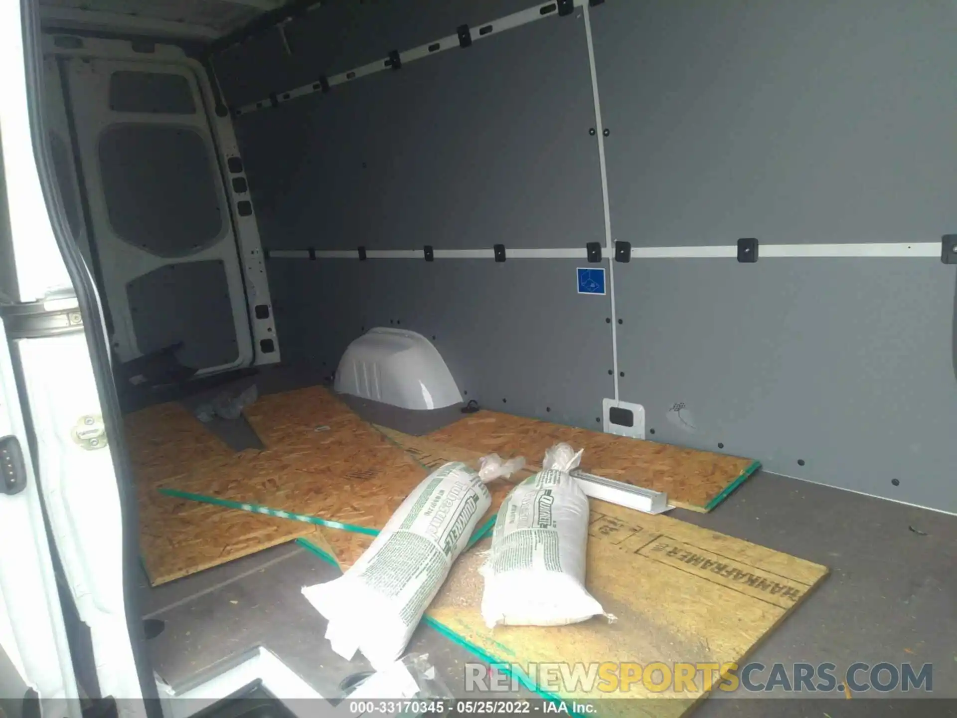 8 Photograph of a damaged car W1Y4DCHYXMT051250 MERCEDES-BENZ SPRINTER CARGO VAN 2021