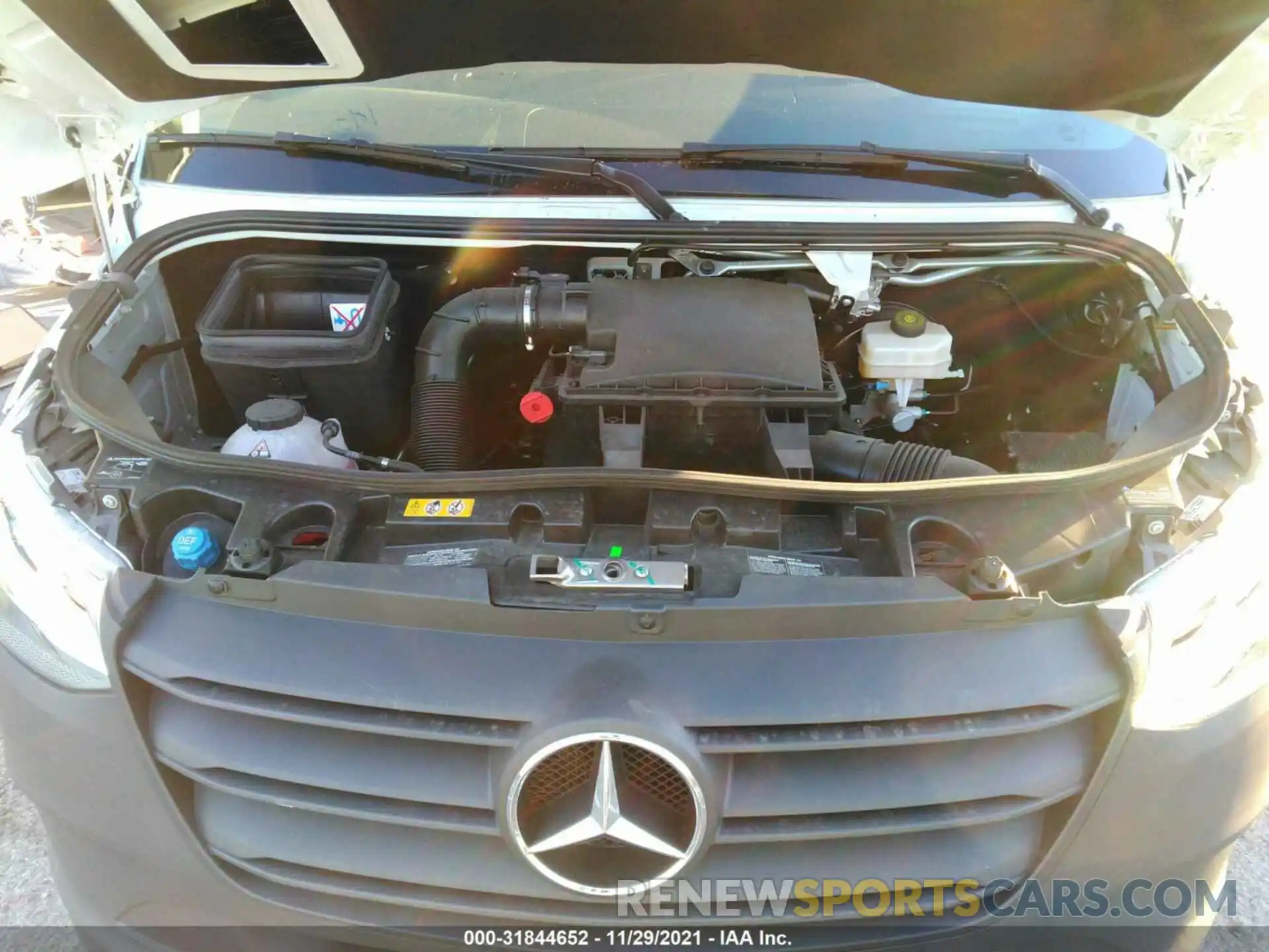 10 Photograph of a damaged car W1Y4DDHY6MT047928 MERCEDES-BENZ SPRINTER CARGO VAN 2021