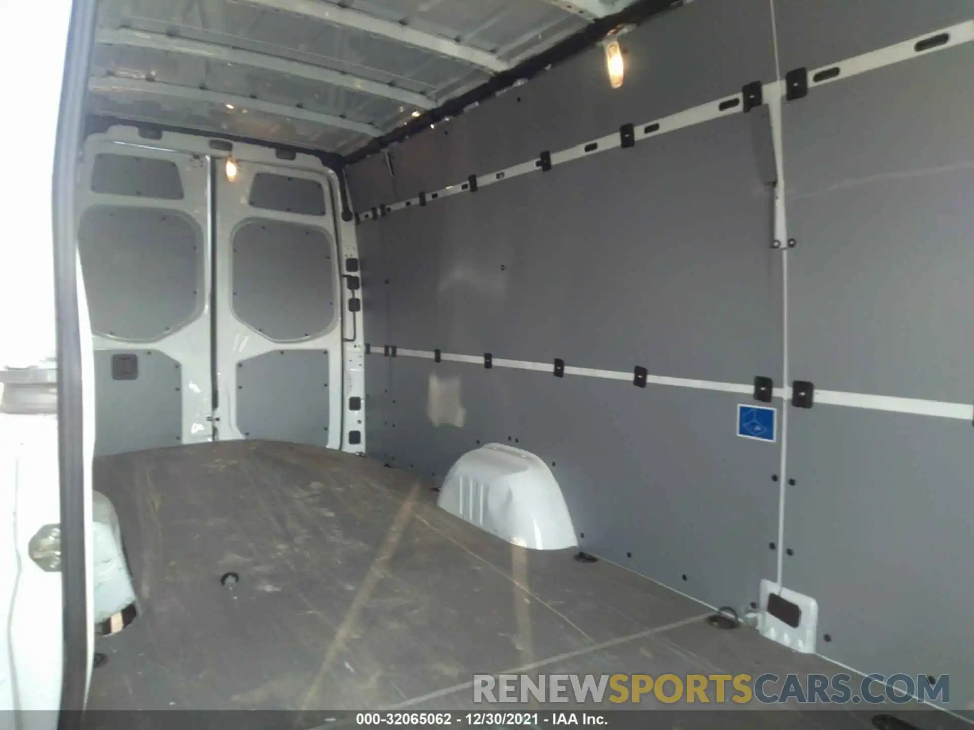 8 Photograph of a damaged car W1Y4DDHYXMT051190 MERCEDES-BENZ SPRINTER CARGO VAN 2021