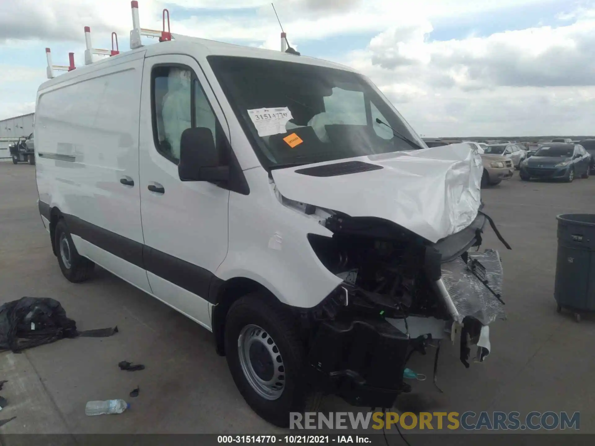 1 Фотография поврежденного автомобиля W1Y4EBHY7MT059913 MERCEDES-BENZ SPRINTER CARGO VAN 2021