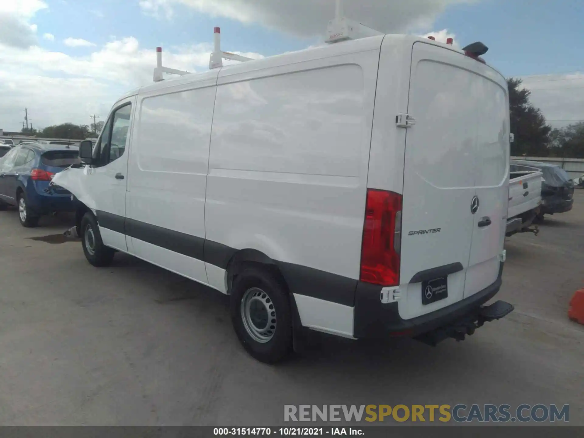 3 Фотография поврежденного автомобиля W1Y4EBHY7MT059913 MERCEDES-BENZ SPRINTER CARGO VAN 2021