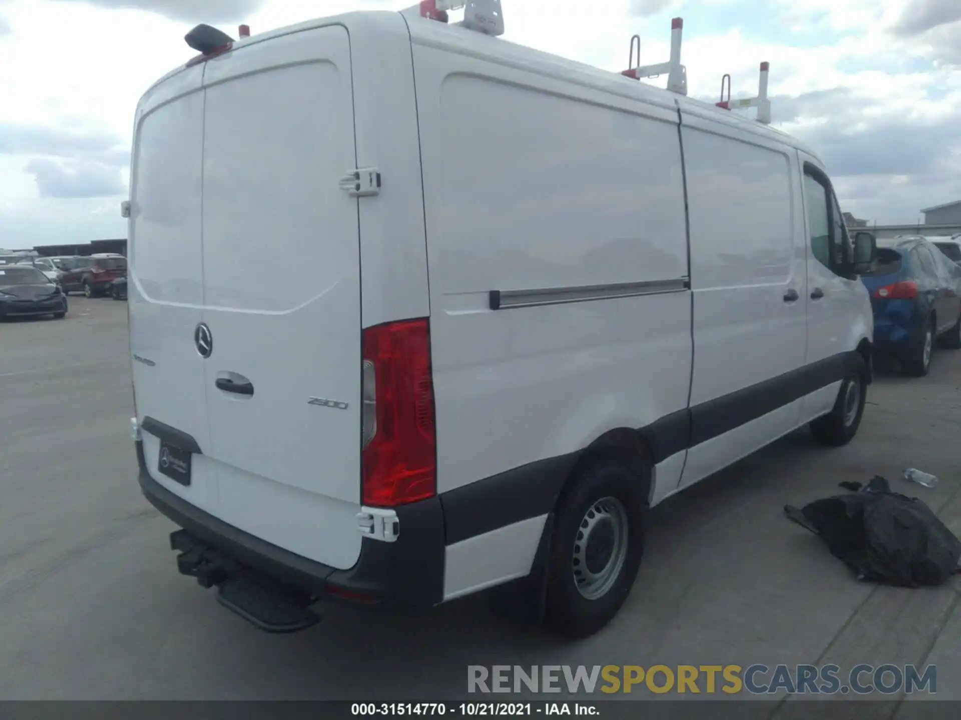 4 Фотография поврежденного автомобиля W1Y4EBHY7MT059913 MERCEDES-BENZ SPRINTER CARGO VAN 2021