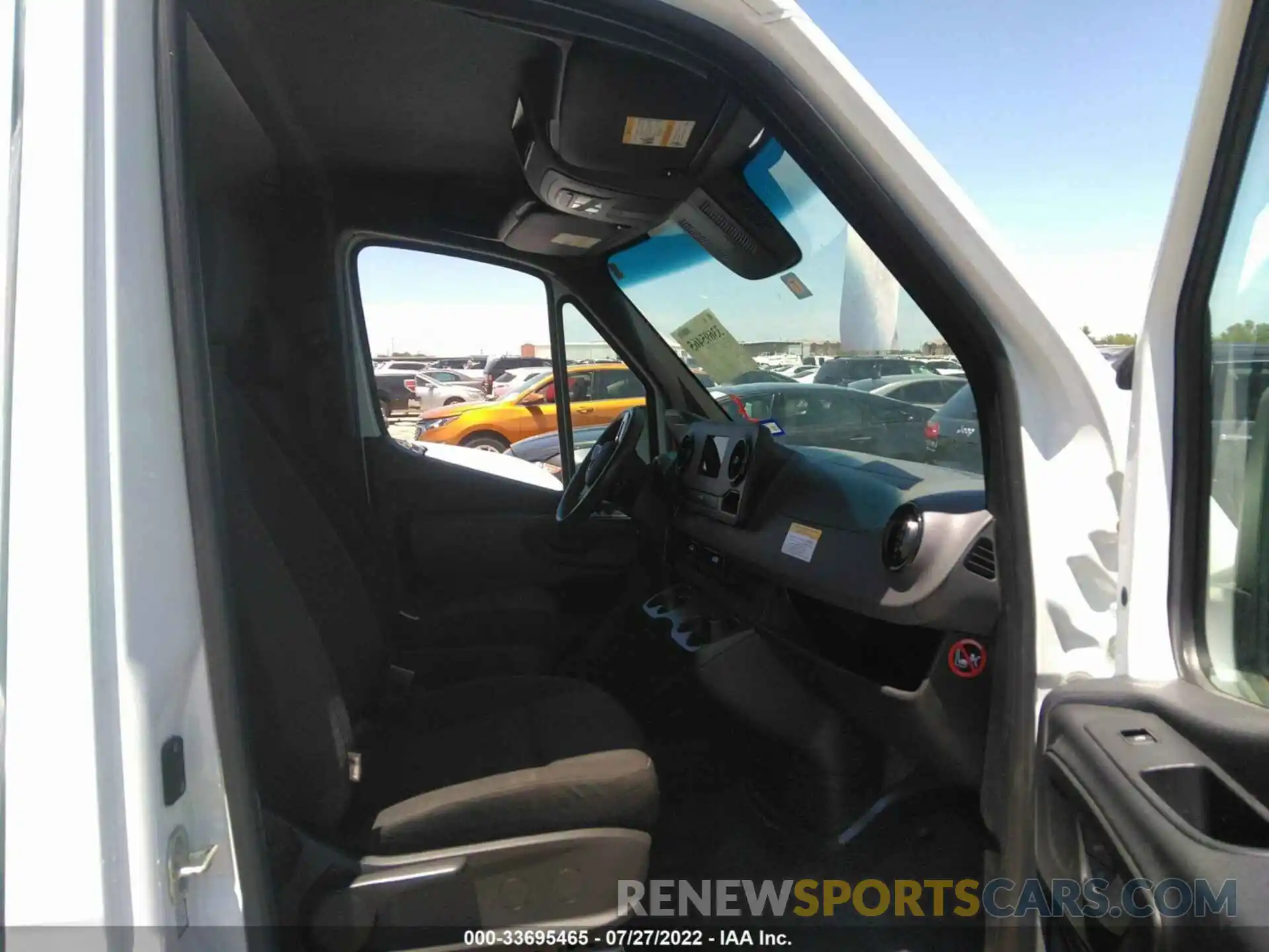 5 Photograph of a damaged car W1Y4EBHYXMT060716 MERCEDES-BENZ SPRINTER CARGO VAN 2021