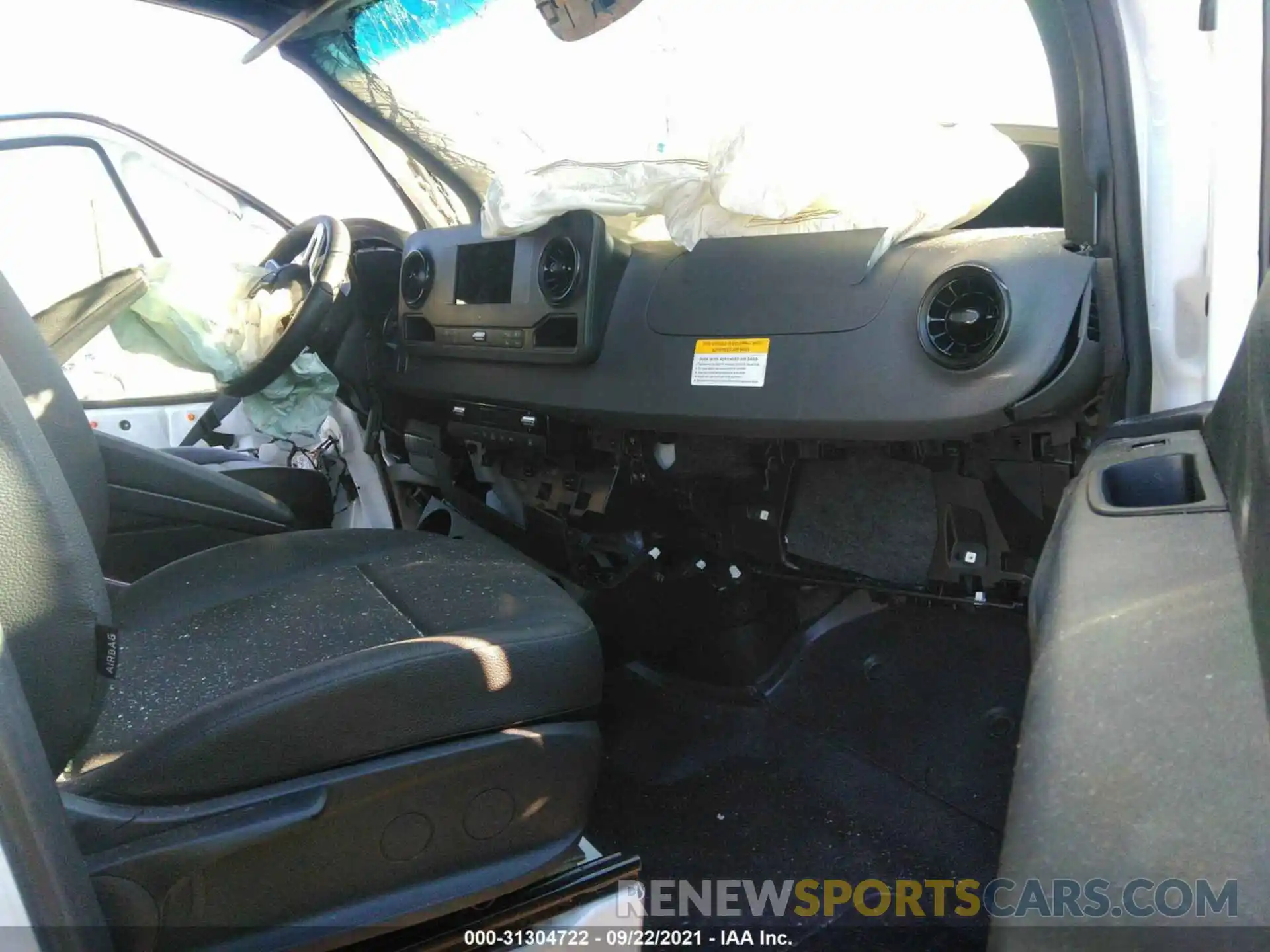 5 Photograph of a damaged car W1Y4EDHY6MT057680 MERCEDES-BENZ SPRINTER CARGO VAN 2021