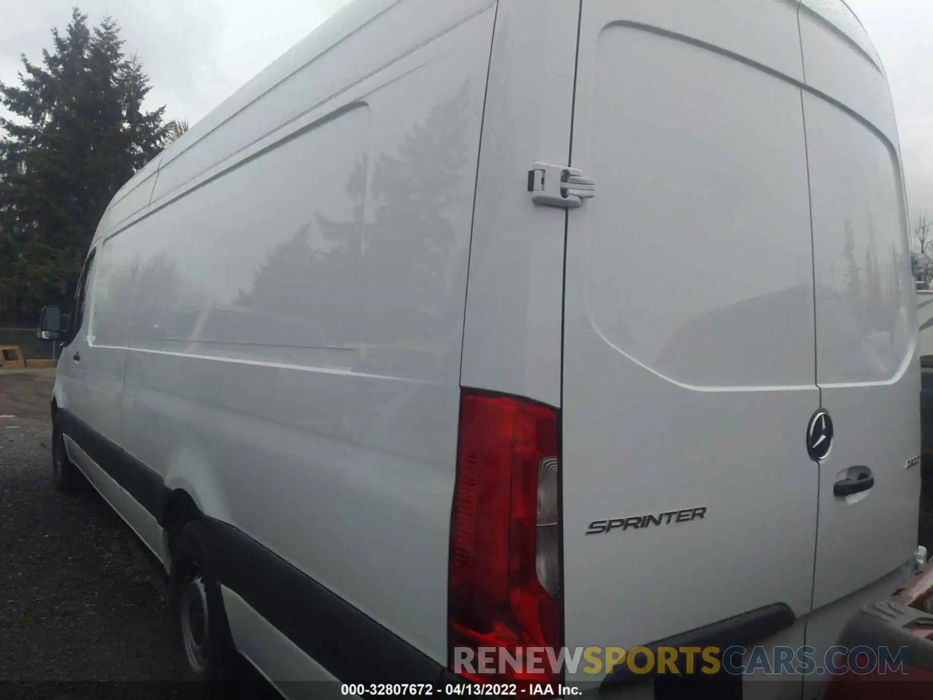 3 Фотография поврежденного автомобиля W1Y4EDHY7MT079655 MERCEDES-BENZ SPRINTER CARGO VAN 2021