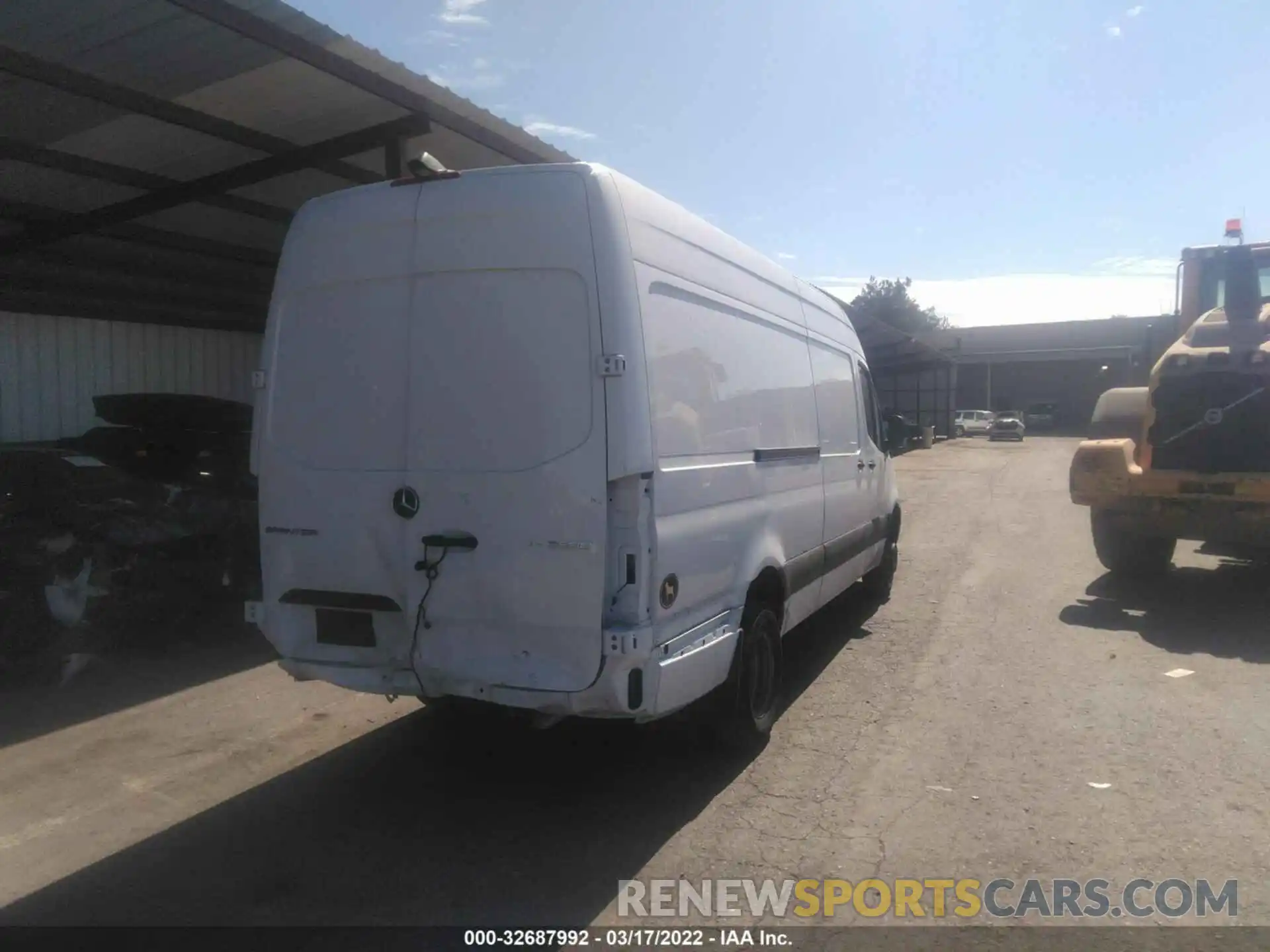 4 Photograph of a damaged car W1Y5DCHY0MT045882 MERCEDES-BENZ SPRINTER CARGO VAN 2021