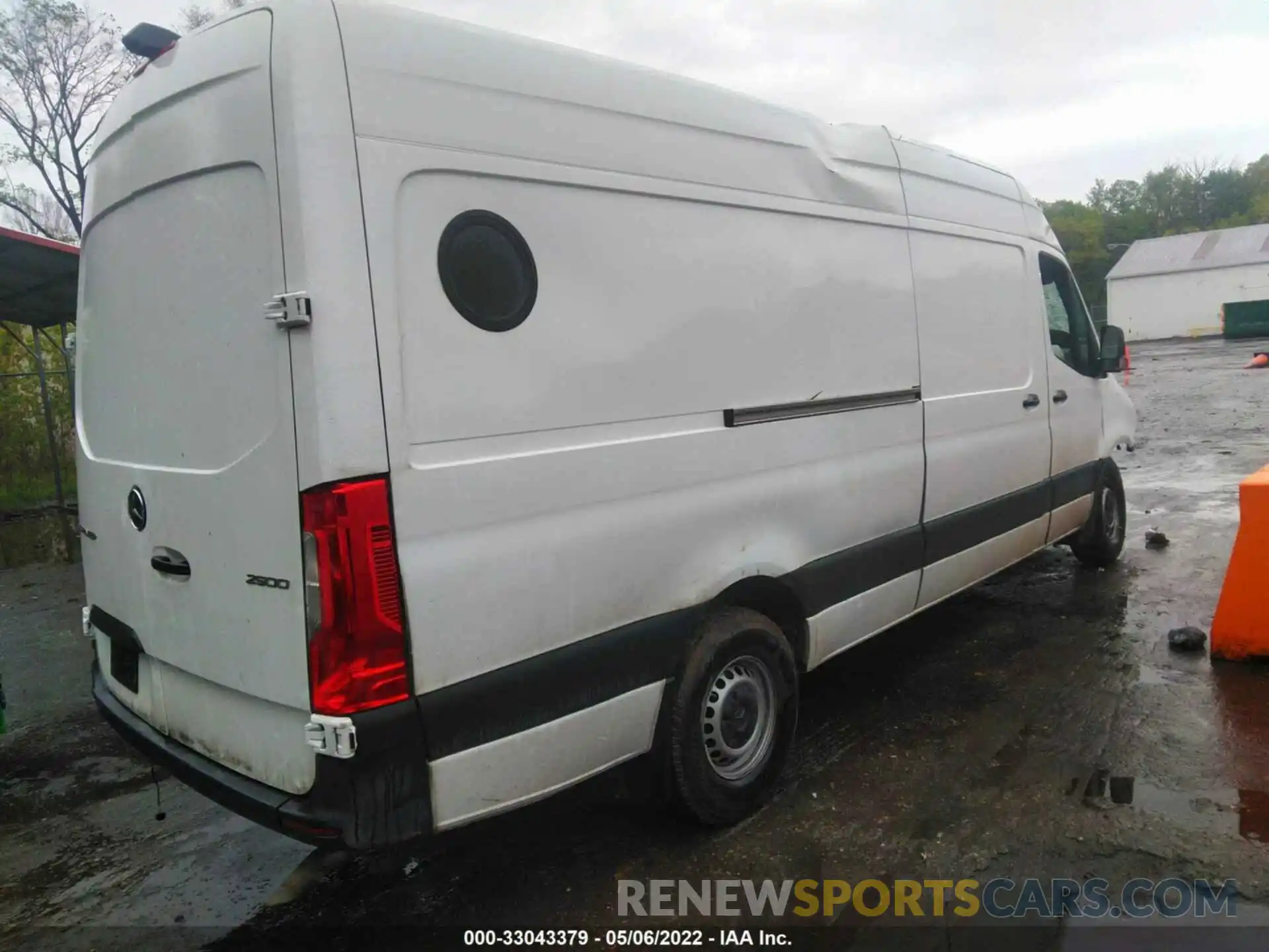 4 Photograph of a damaged car W1Y40CHY8NT082154 MERCEDES-BENZ SPRINTER CARGO VAN 2022