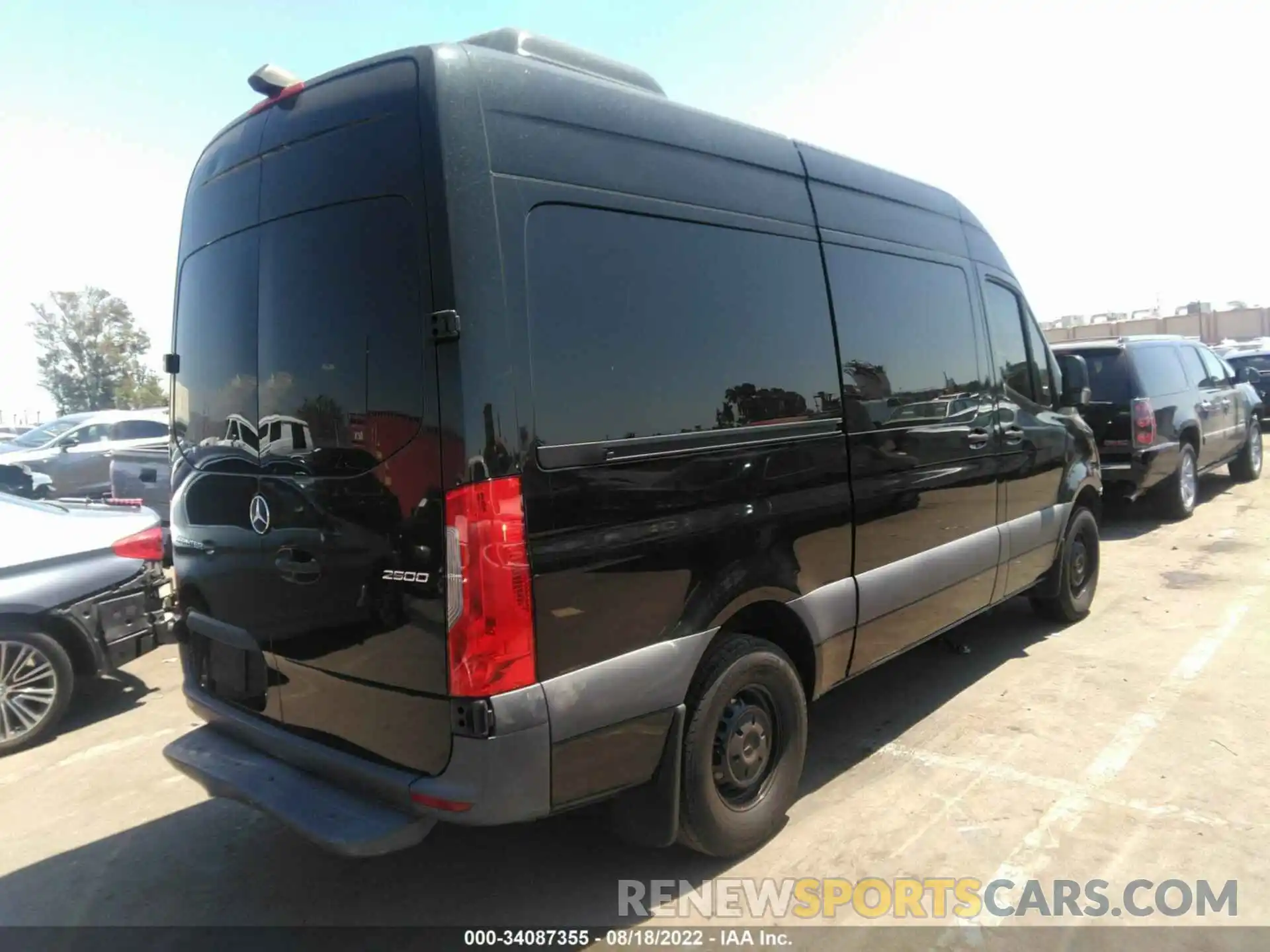 4 Фотография поврежденного автомобиля WDZPF0CD0KP063508 MERCEDES-BENZ SPRINTER PASSENGER VAN 2019