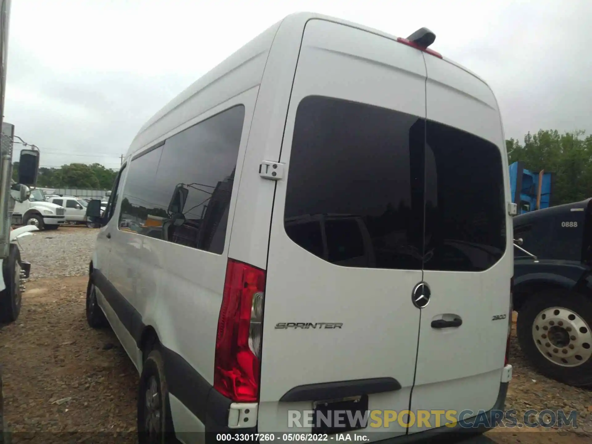 3 Фотография поврежденного автомобиля WDZPF0CD2KP035886 MERCEDES-BENZ SPRINTER PASSENGER VAN 2019