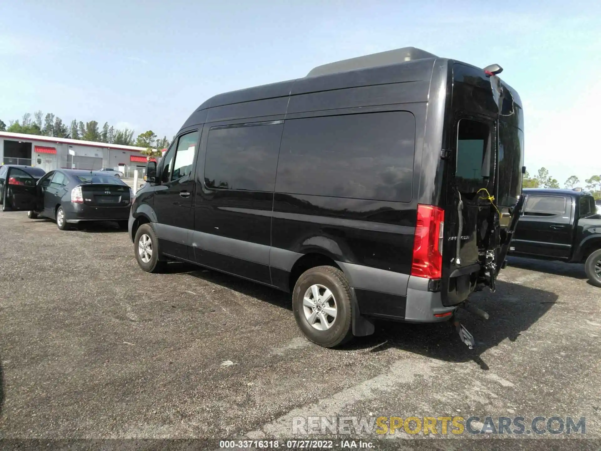 3 Фотография поврежденного автомобиля WDZPF0CD4KP022296 MERCEDES-BENZ SPRINTER PASSENGER VAN 2019