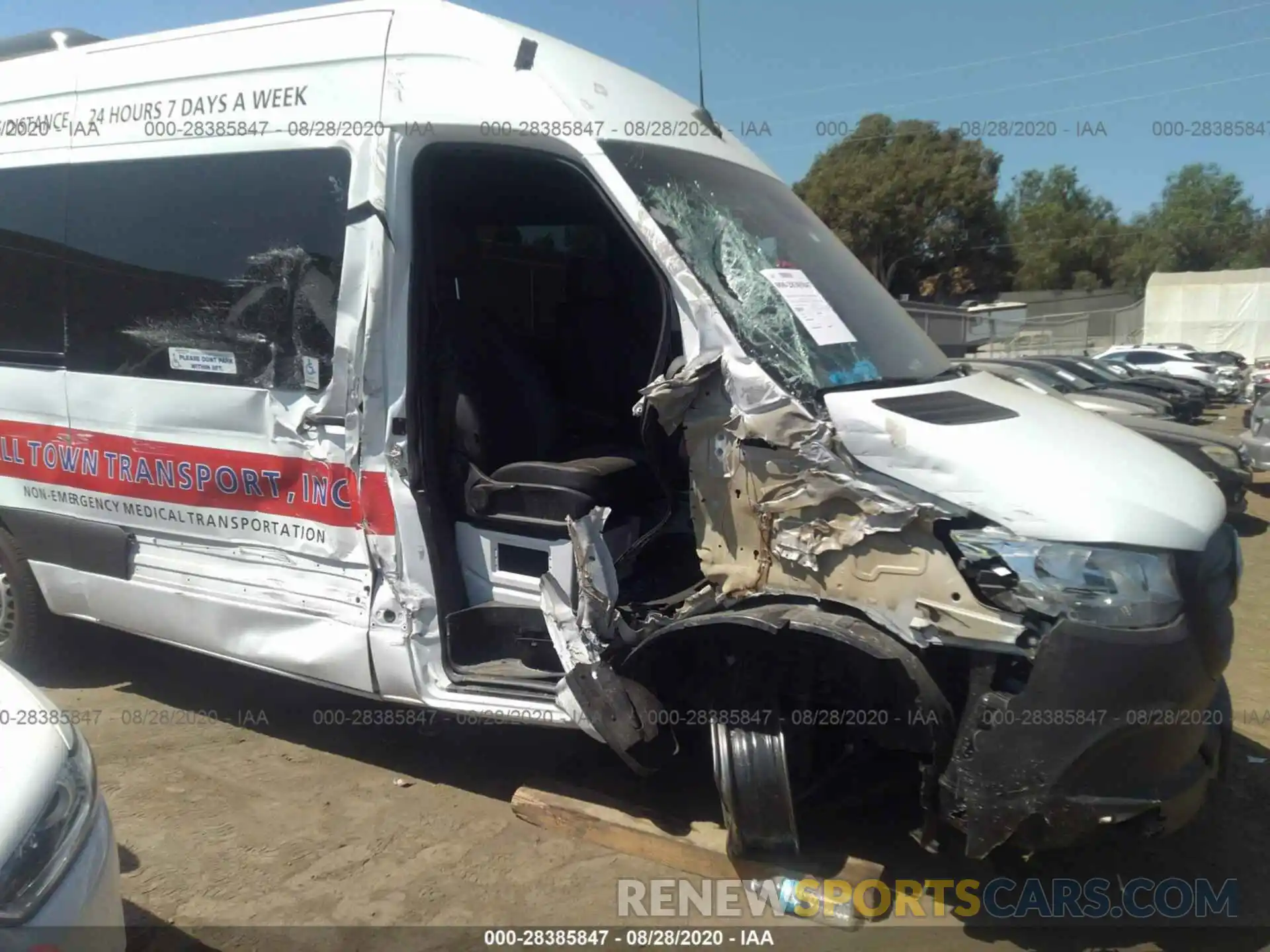 6 Photograph of a damaged car WDZPF0CD7KP130539 MERCEDES-BENZ SPRINTER PASSENGER VAN 2019