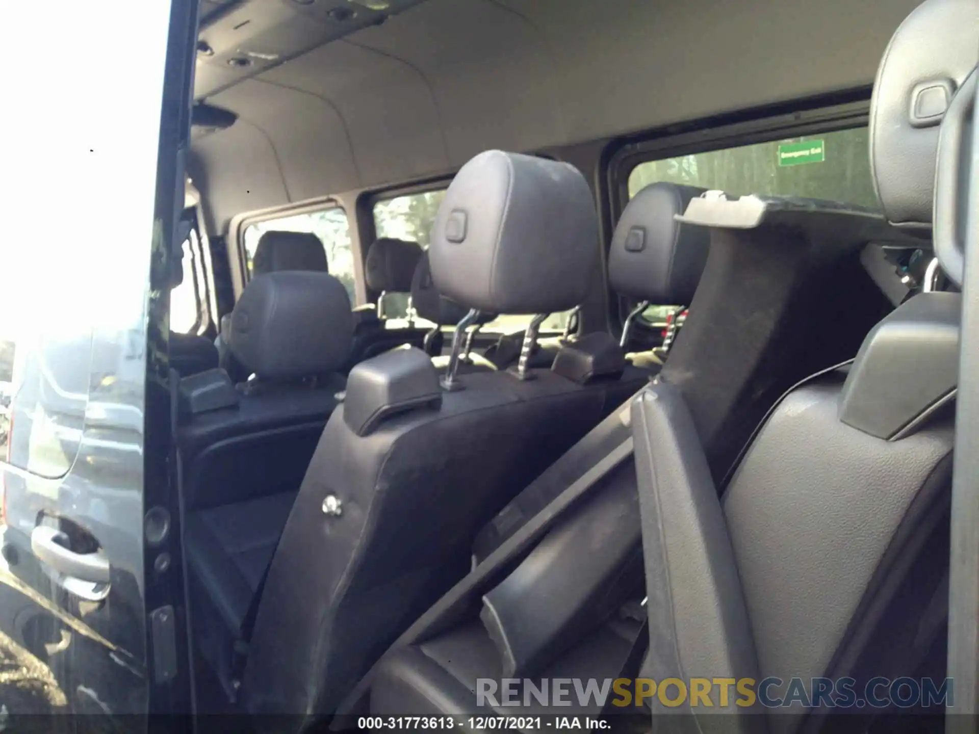 8 Photograph of a damaged car WDZPF1CD6KT008414 MERCEDES-BENZ SPRINTER PASSENGER VAN 2019