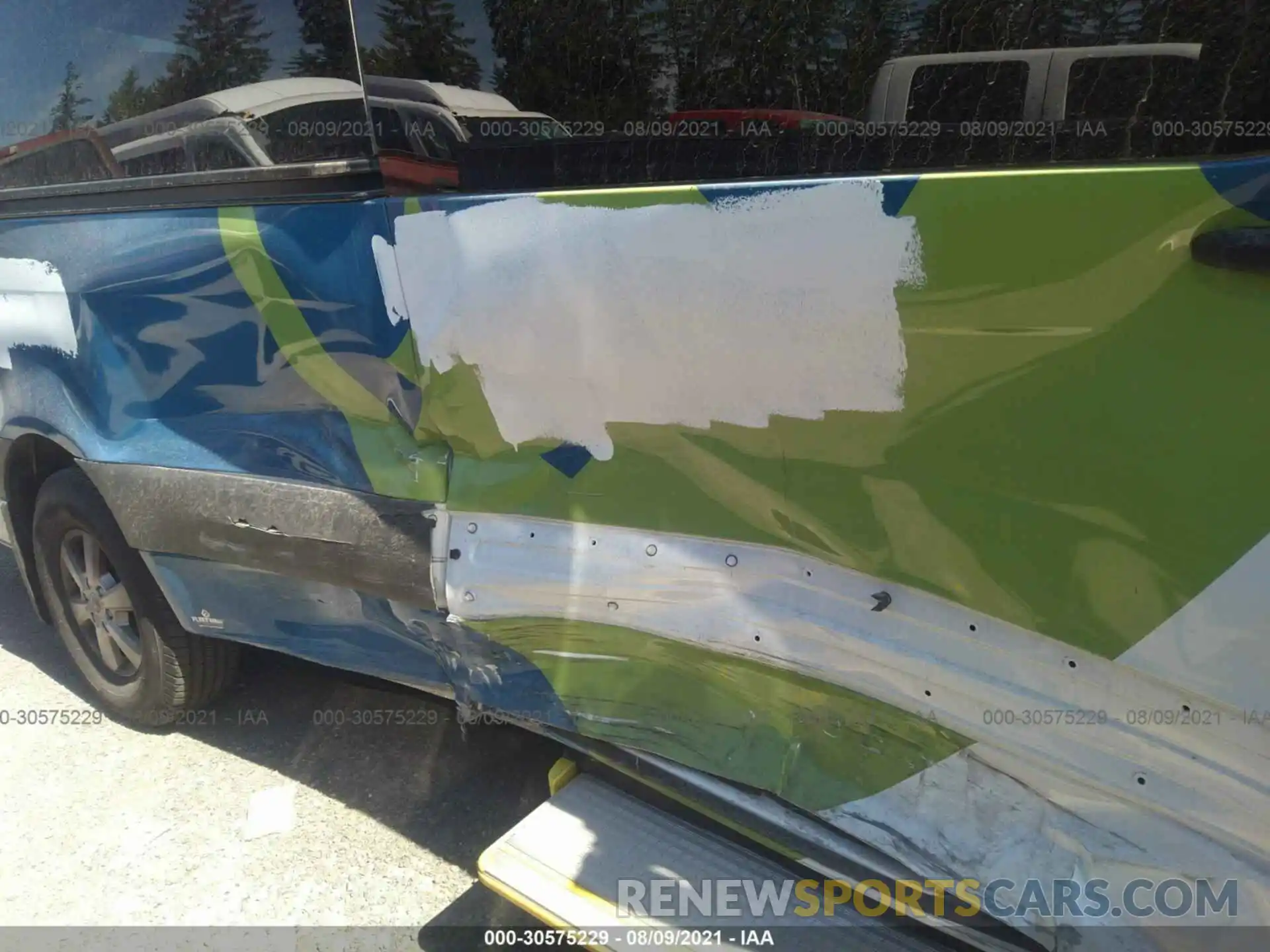 6 Photograph of a damaged car WDZPF1ED4KT013544 MERCEDES-BENZ SPRINTER PASSENGER VAN 2019