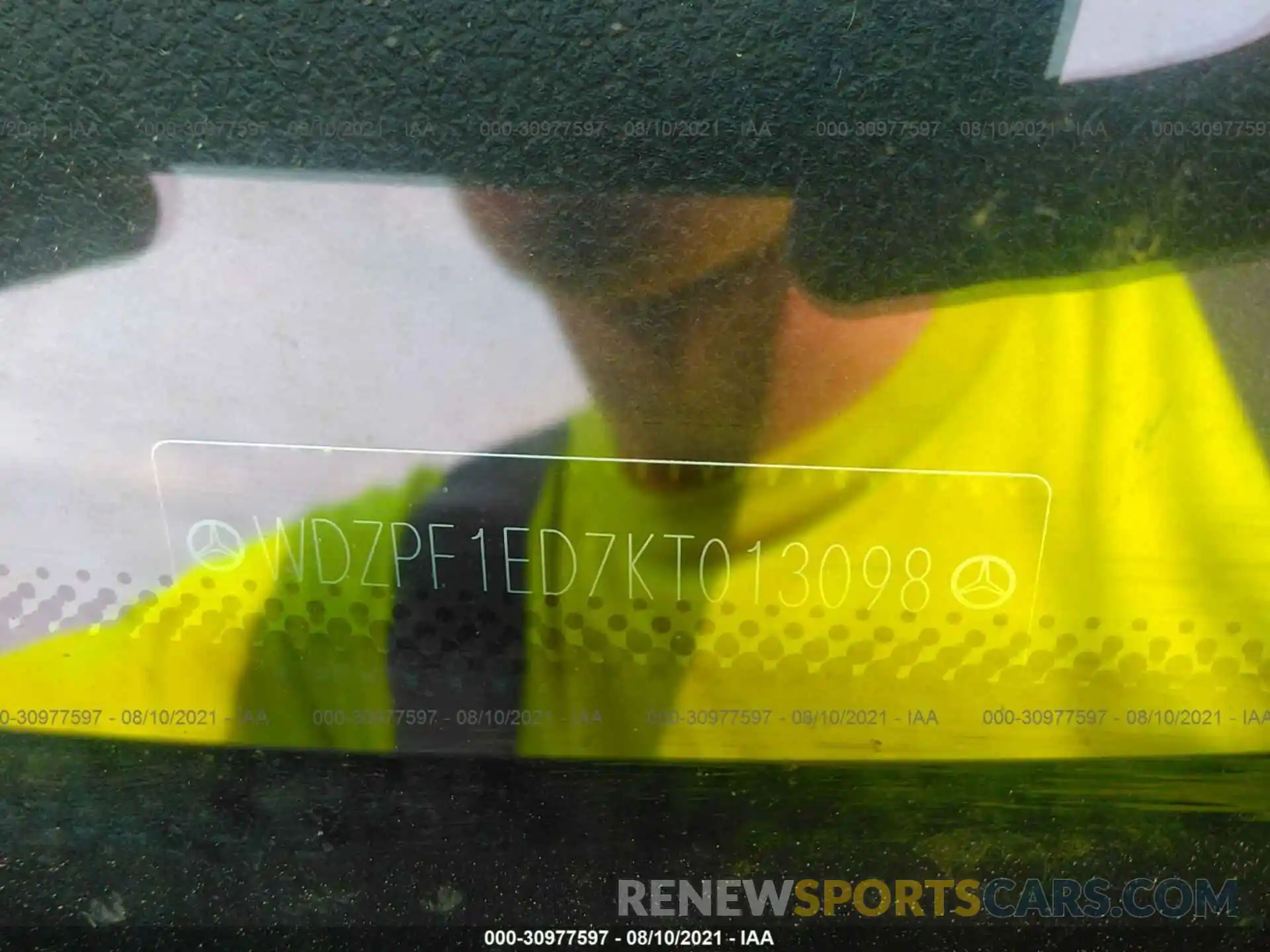 9 Photograph of a damaged car WDZPF1ED7KT013098 MERCEDES-BENZ SPRINTER PASSENGER VAN 2019