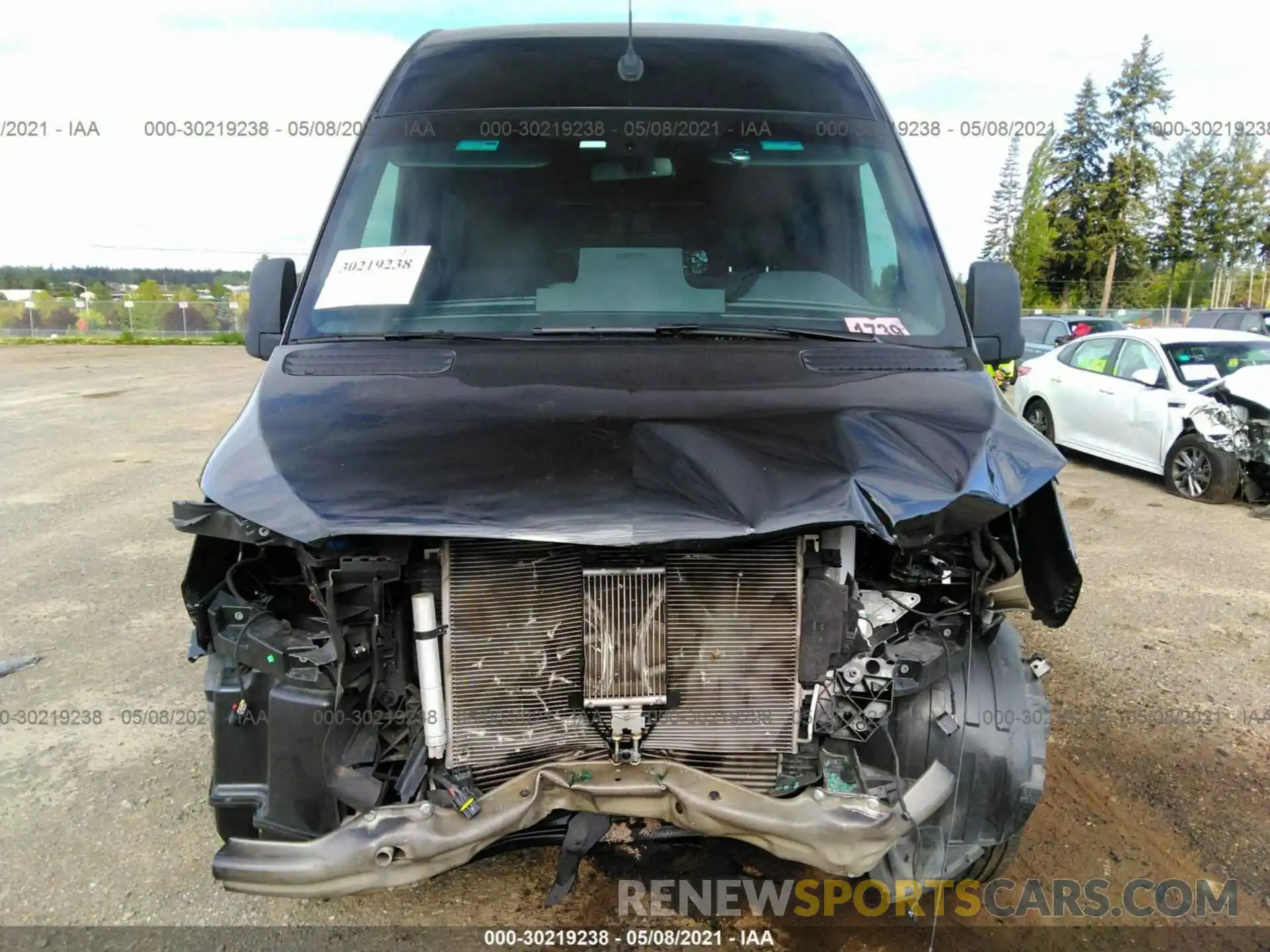 6 Photograph of a damaged car W1Z4EGHY6LT028188 MERCEDES-BENZ SPRINTER PASSENGER VAN 2020