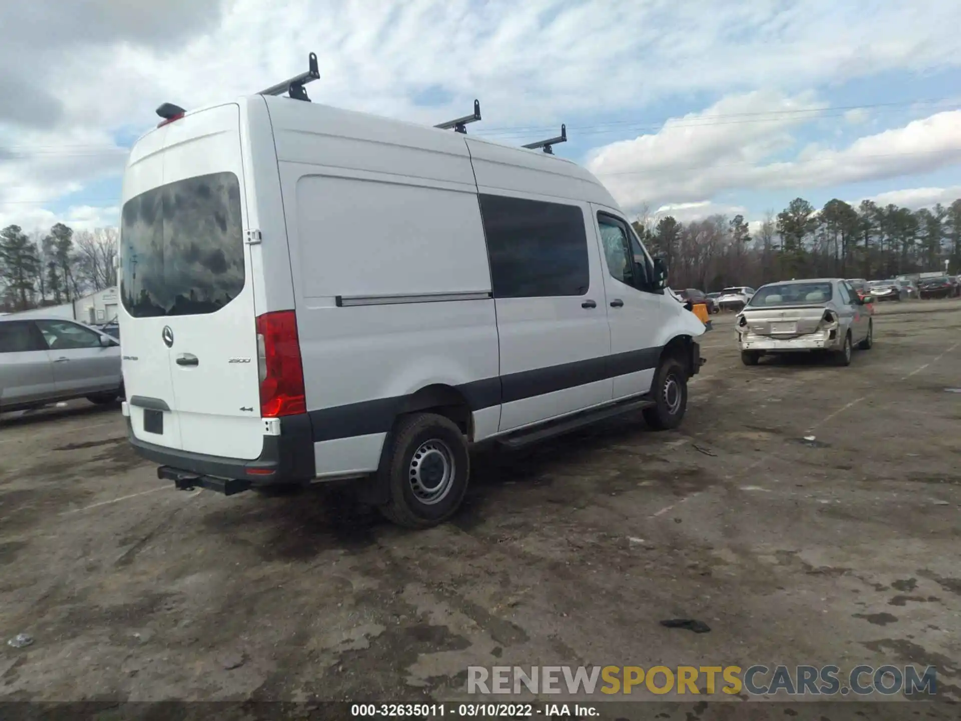 4 Фотография поврежденного автомобиля W1W4EBVY5KP191734 MERCEDES-BENZ SPRINTER VAN 2019