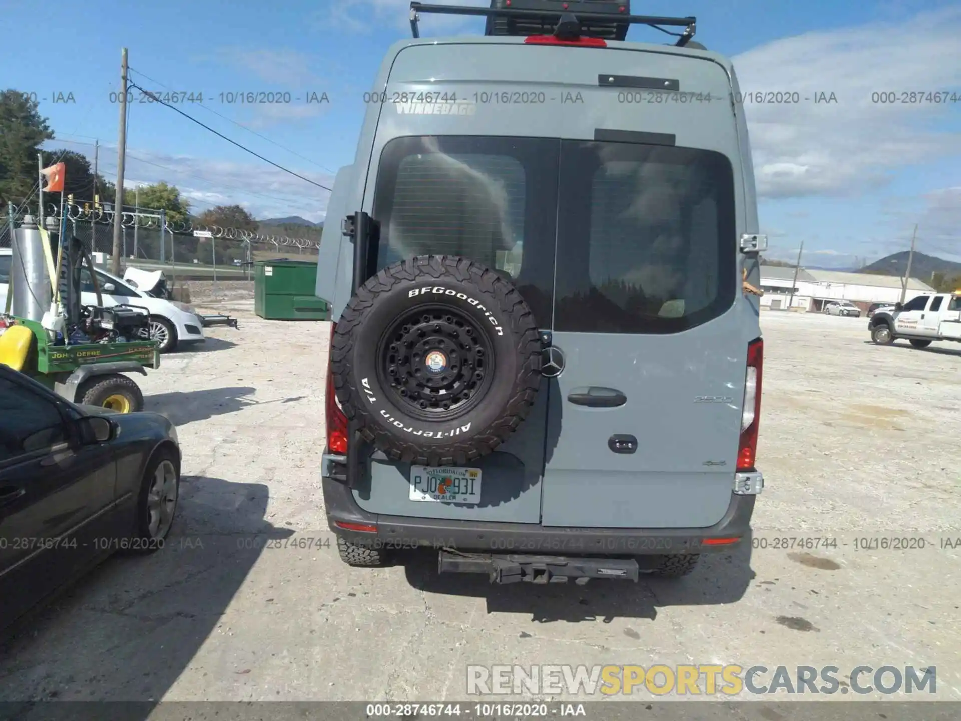 8 Photograph of a damaged car WD4FF0CD0KT009568 MERCEDES-BENZ SPRINTER VAN 2019