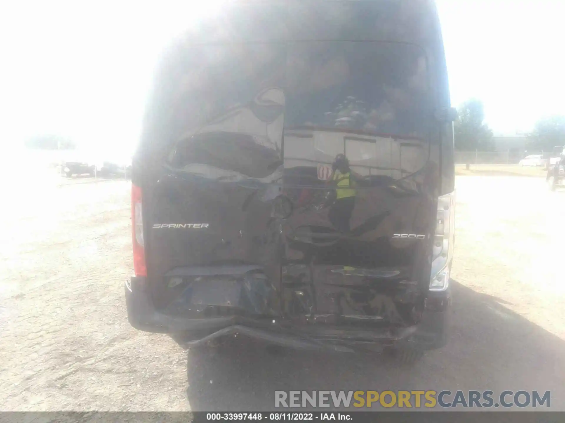 6 Photograph of a damaged car WD4FF0CD1KT016660 MERCEDES-BENZ SPRINTER VAN 2019