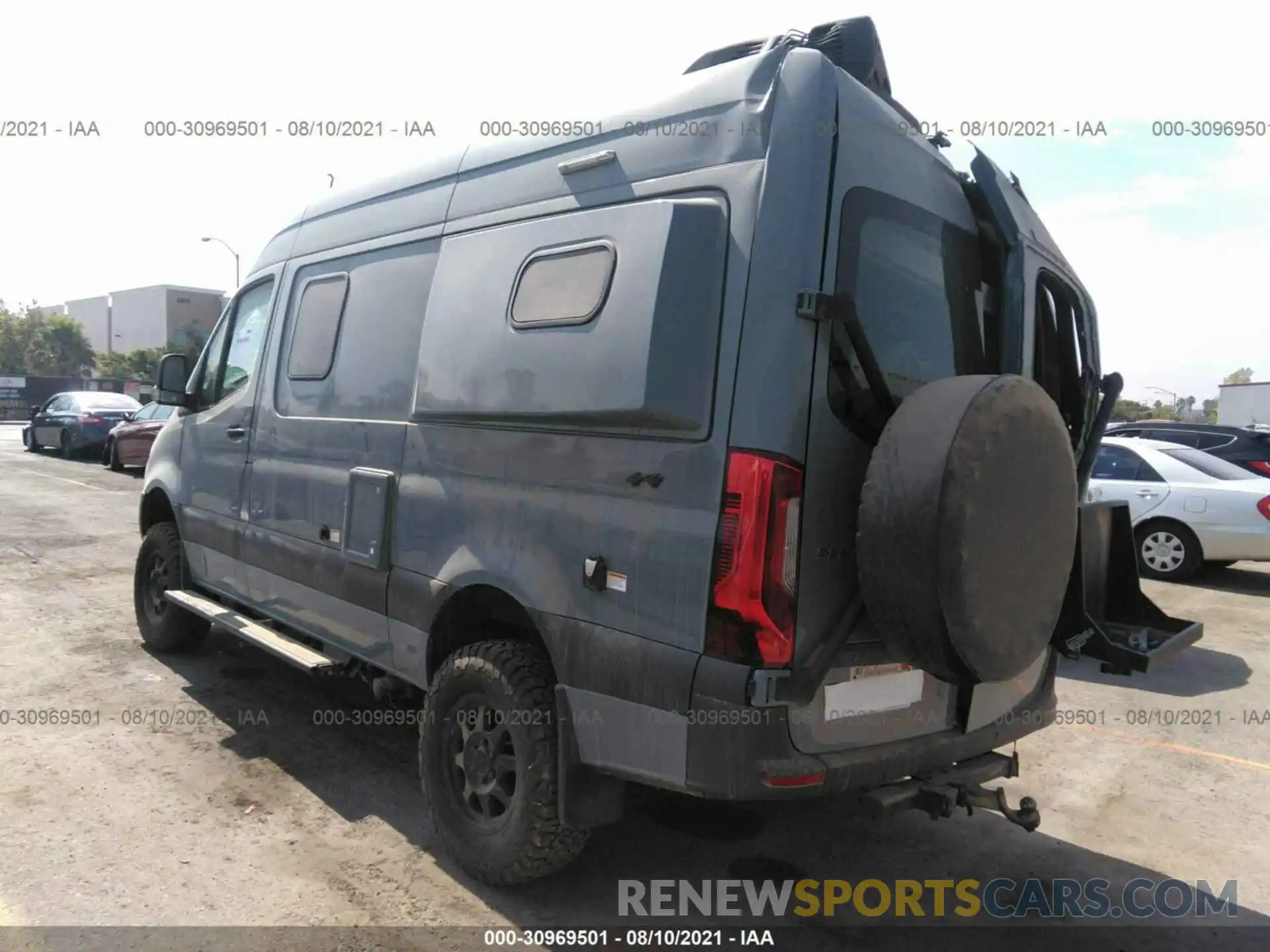 3 Фотография поврежденного автомобиля WD4FF0CD9KT009357 MERCEDES-BENZ SPRINTER VAN 2019