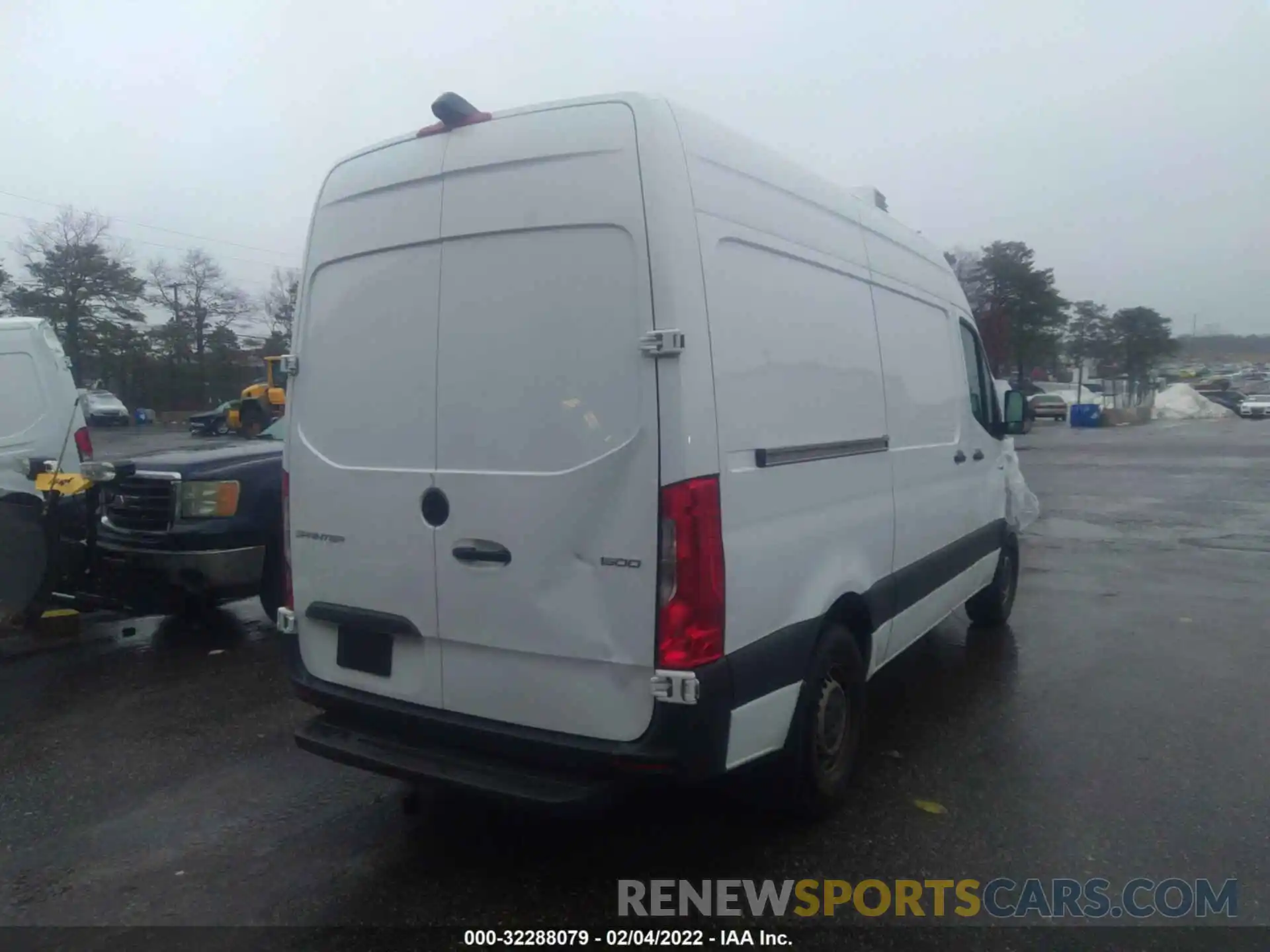 4 Фотография поврежденного автомобиля WD4PE7ED6KT016313 MERCEDES-BENZ SPRINTER VAN 2019