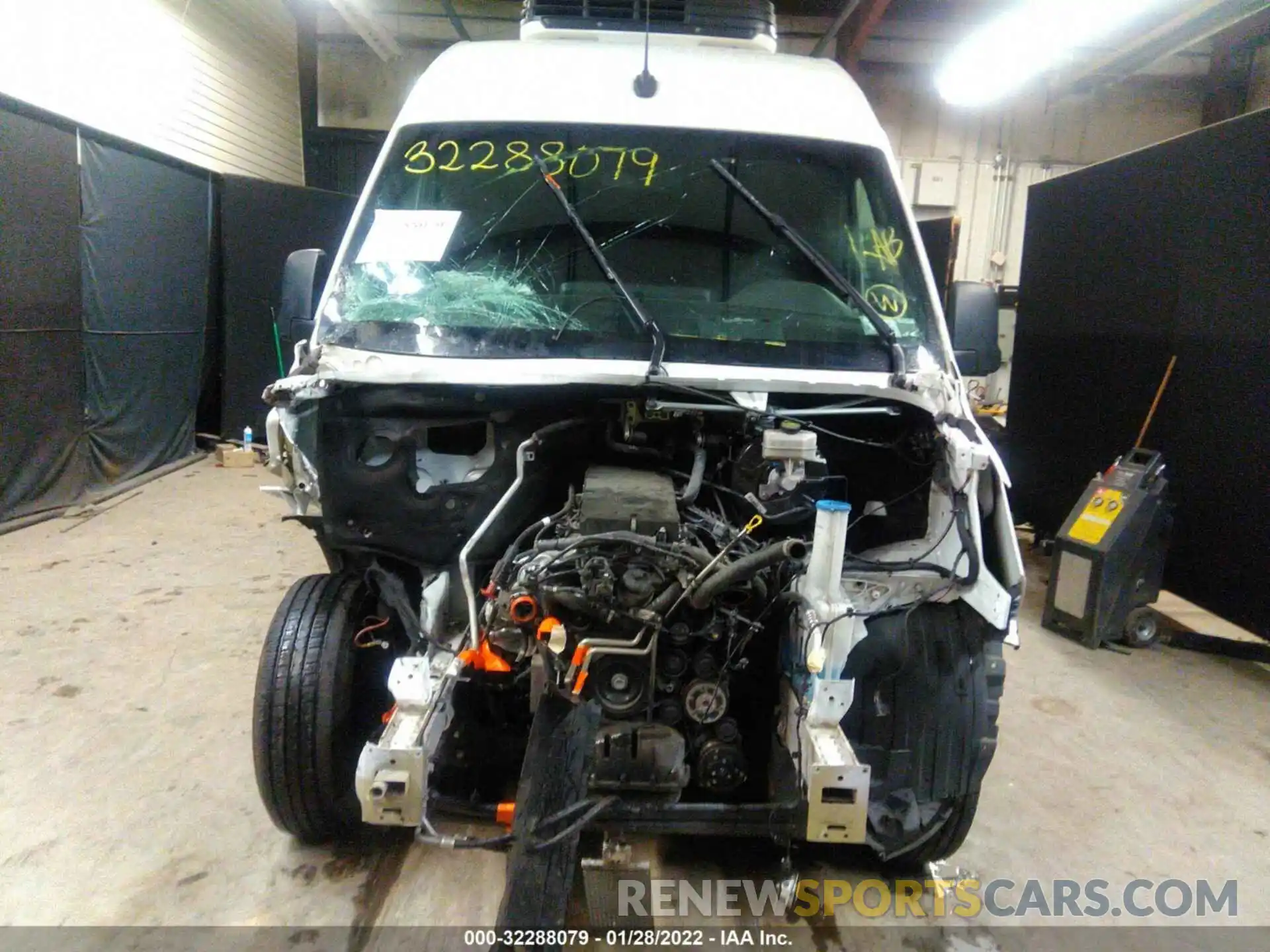 6 Photograph of a damaged car WD4PE7ED6KT016313 MERCEDES-BENZ SPRINTER VAN 2019