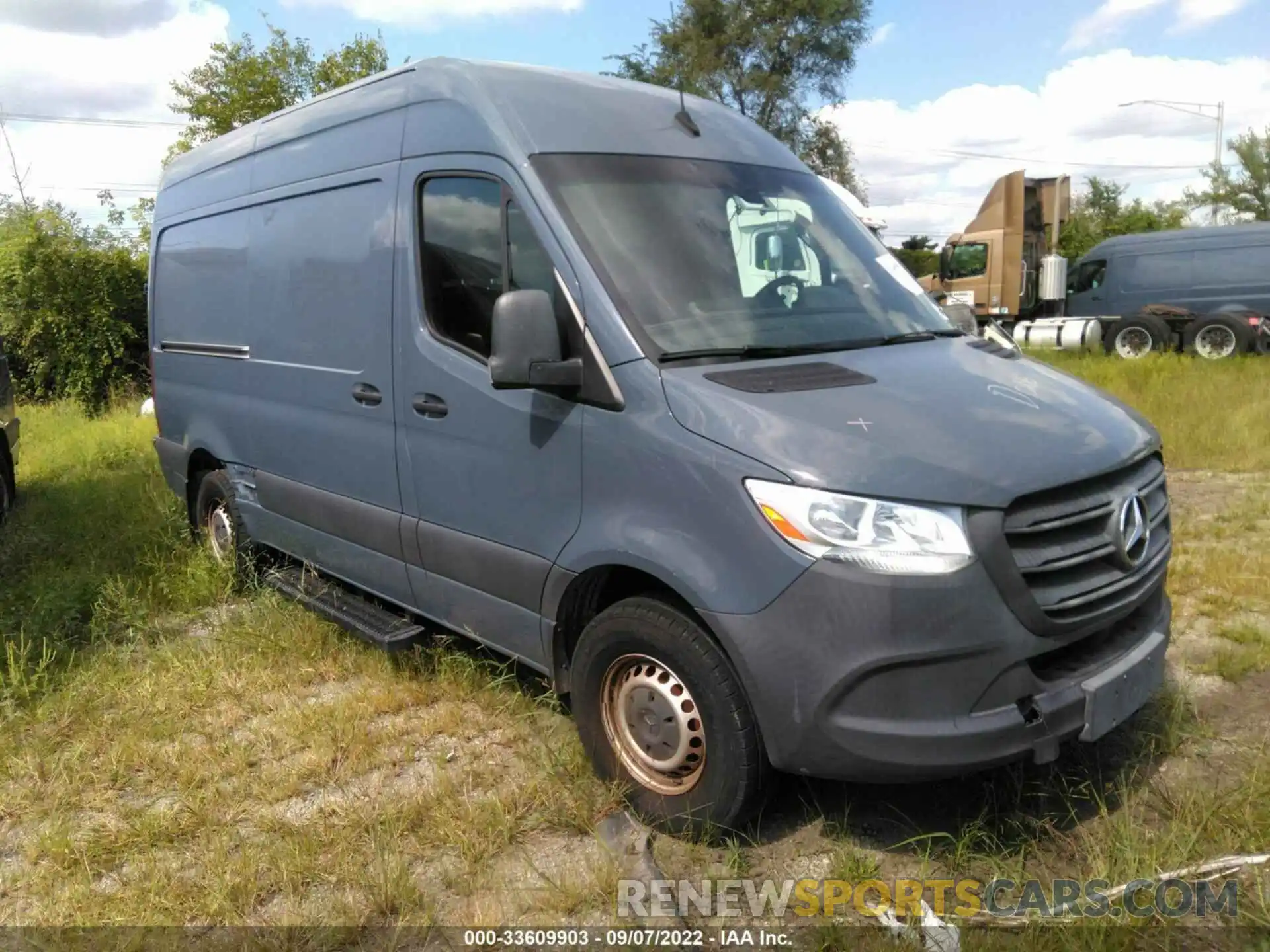 1 Фотография поврежденного автомобиля WD4PF0CD0KP097759 MERCEDES-BENZ SPRINTER VAN 2019