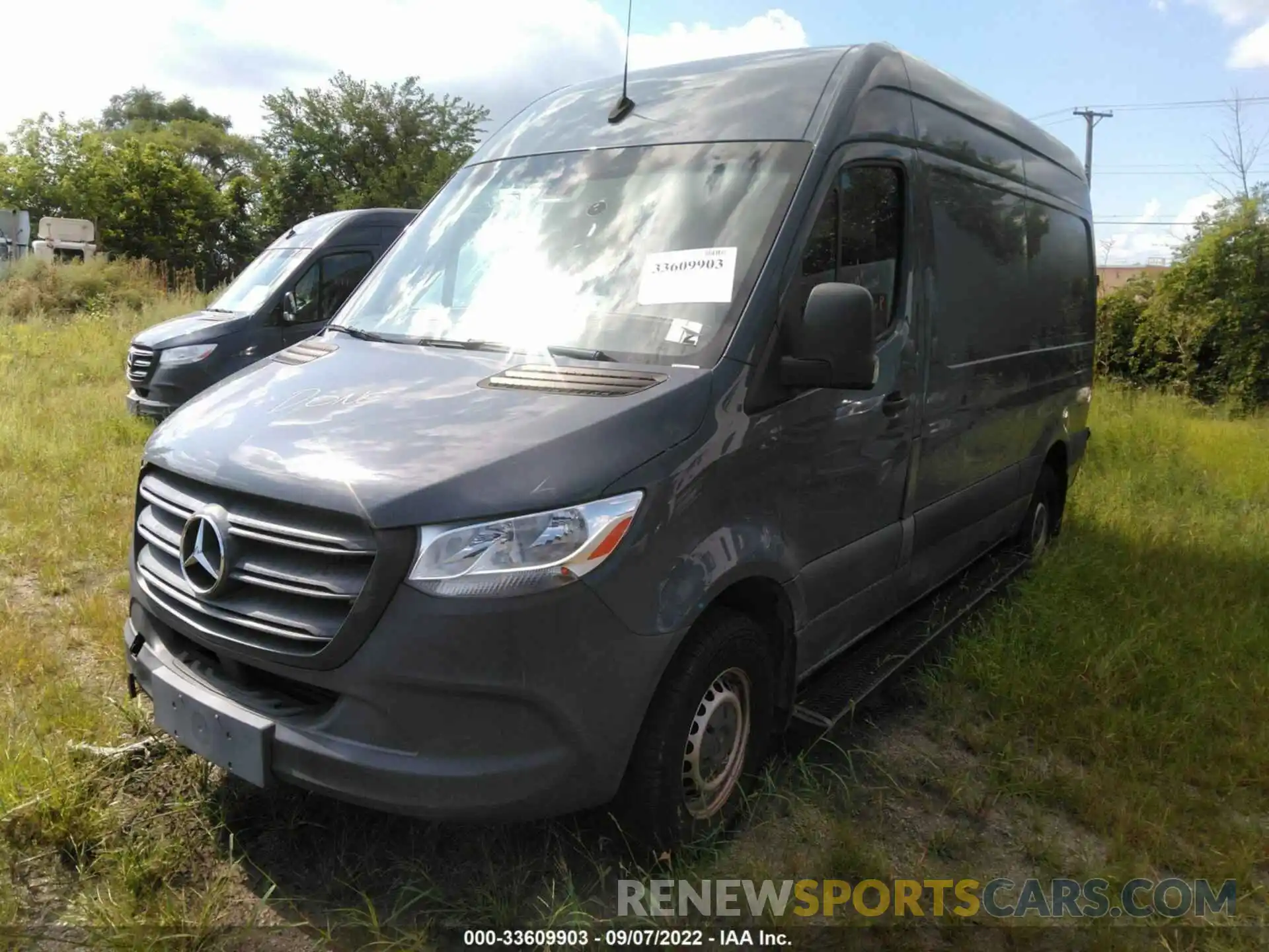 2 Фотография поврежденного автомобиля WD4PF0CD0KP097759 MERCEDES-BENZ SPRINTER VAN 2019