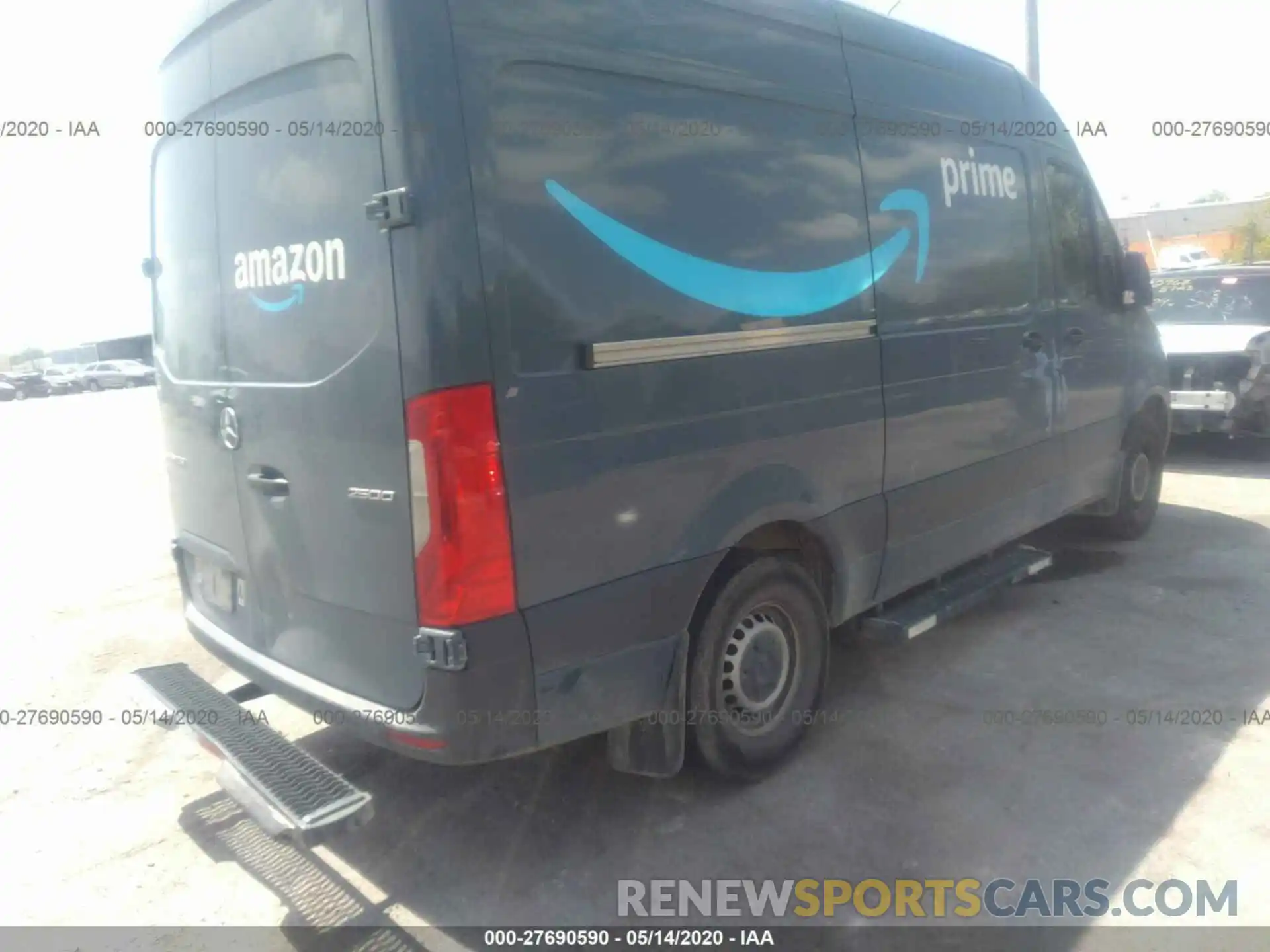 4 Фотография поврежденного автомобиля WD4PF0CD2KP047767 MERCEDES-BENZ SPRINTER VAN 2019