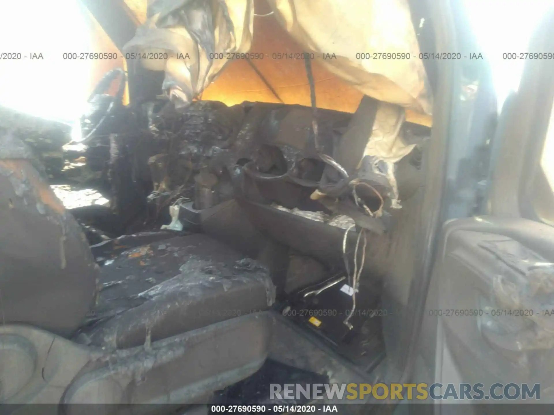 6 Photograph of a damaged car WD4PF0CD2KP047767 MERCEDES-BENZ SPRINTER VAN 2019