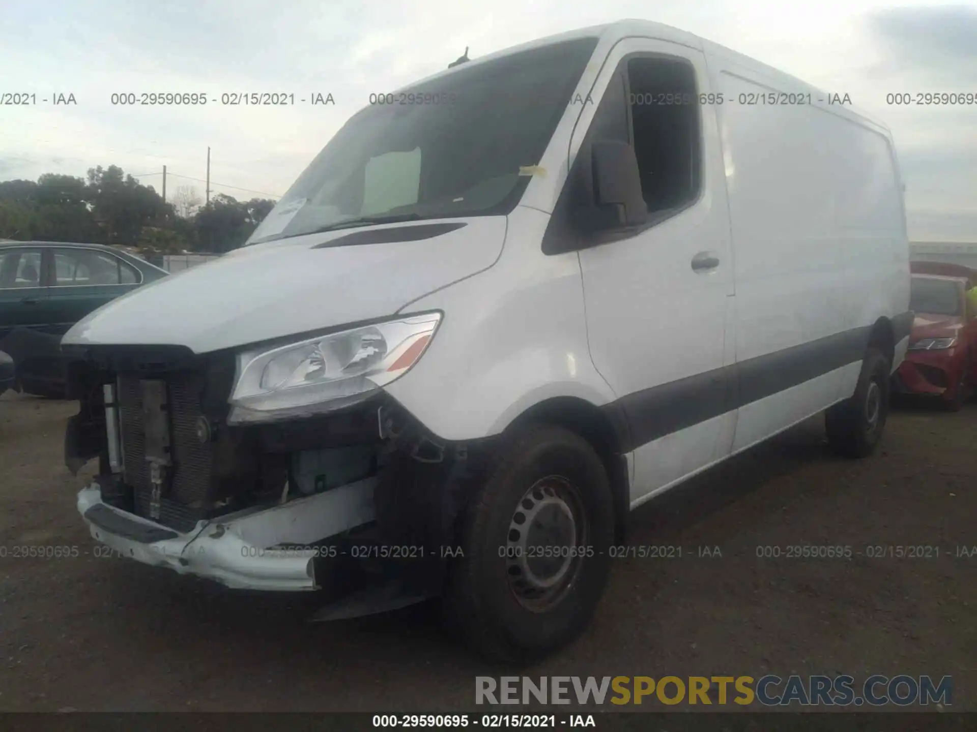 2 Фотография поврежденного автомобиля WD4PF0CD3KP025521 MERCEDES-BENZ SPRINTER VAN 2019