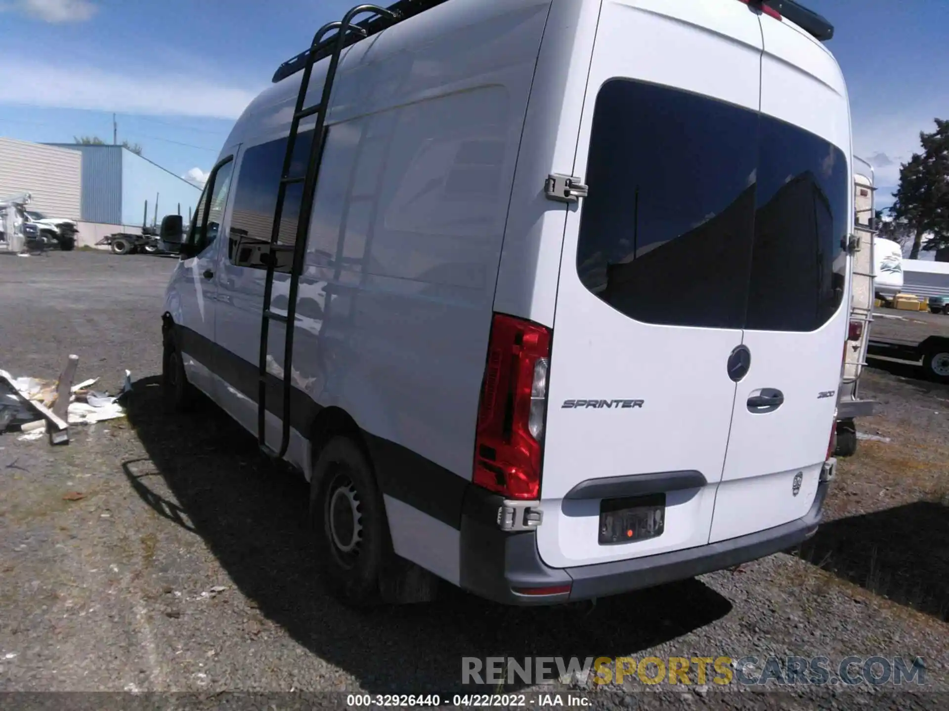 3 Фотография поврежденного автомобиля WD4PF0CD3KP096430 MERCEDES-BENZ SPRINTER VAN 2019