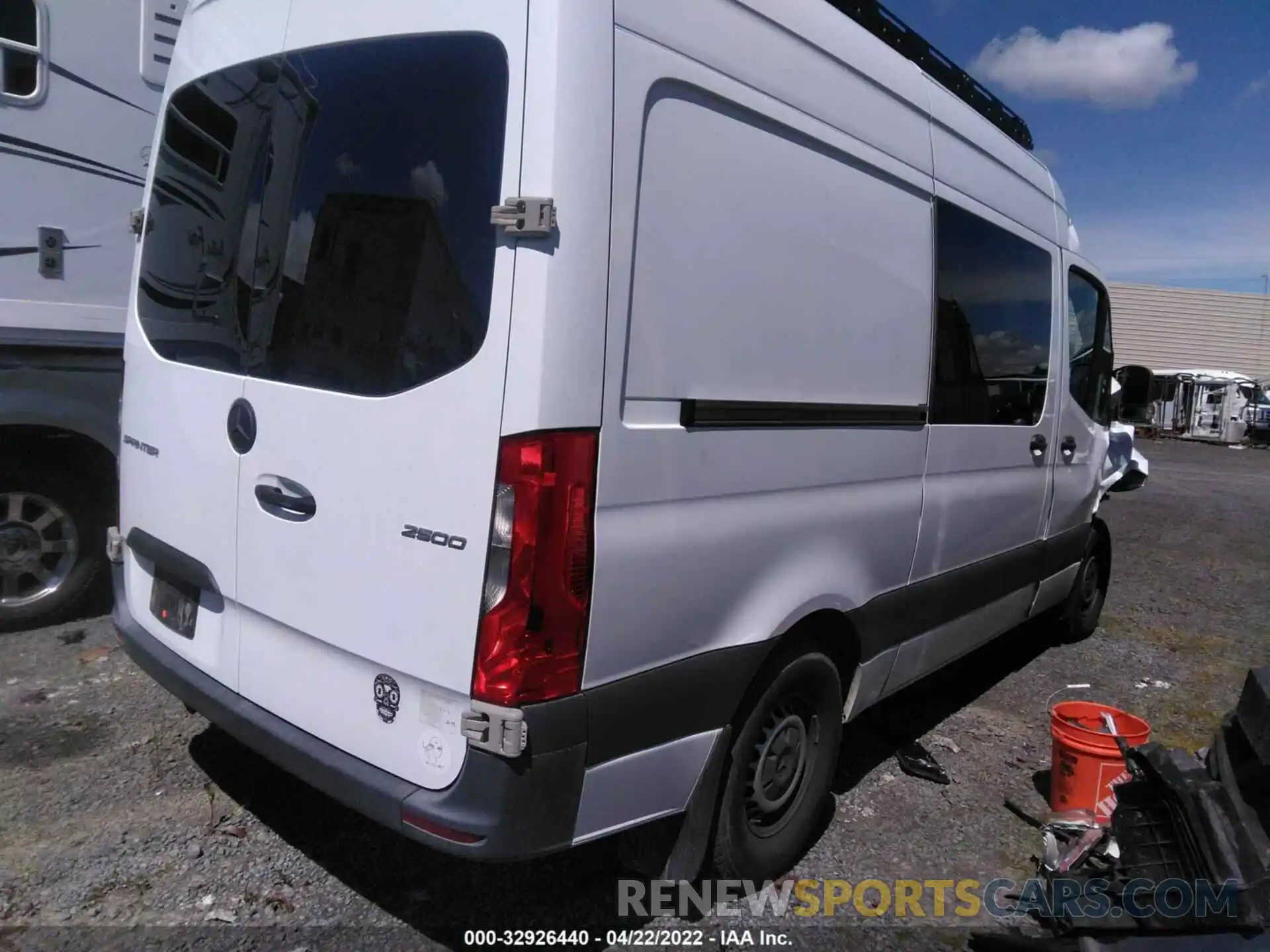 4 Фотография поврежденного автомобиля WD4PF0CD3KP096430 MERCEDES-BENZ SPRINTER VAN 2019