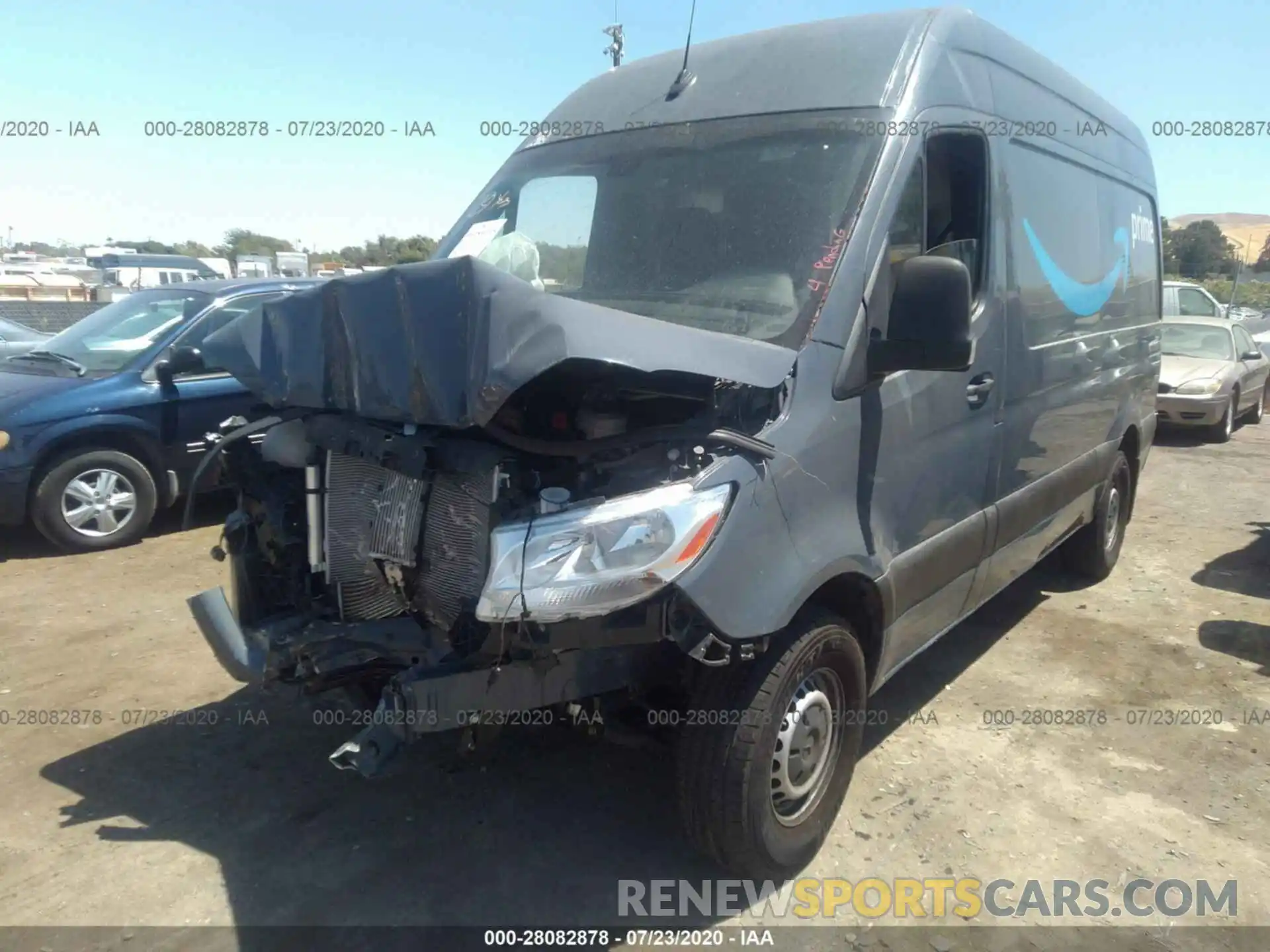 2 Фотография поврежденного автомобиля WD4PF0CD4KP031800 MERCEDES-BENZ SPRINTER VAN 2019