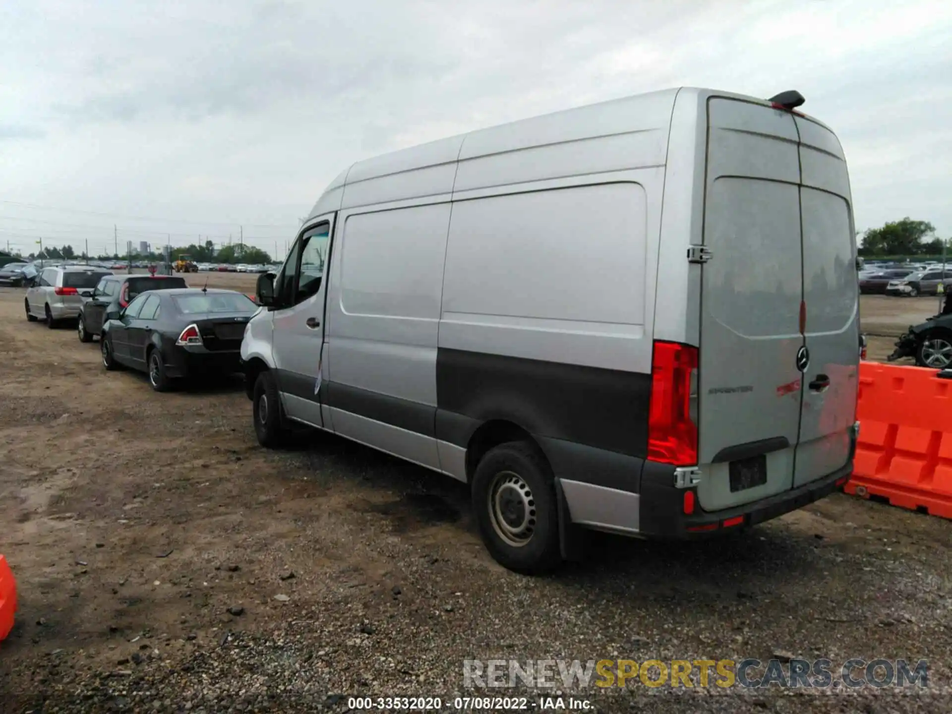 3 Photograph of a damaged car WD4PF0CD5KP188493 MERCEDES-BENZ SPRINTER VAN 2019