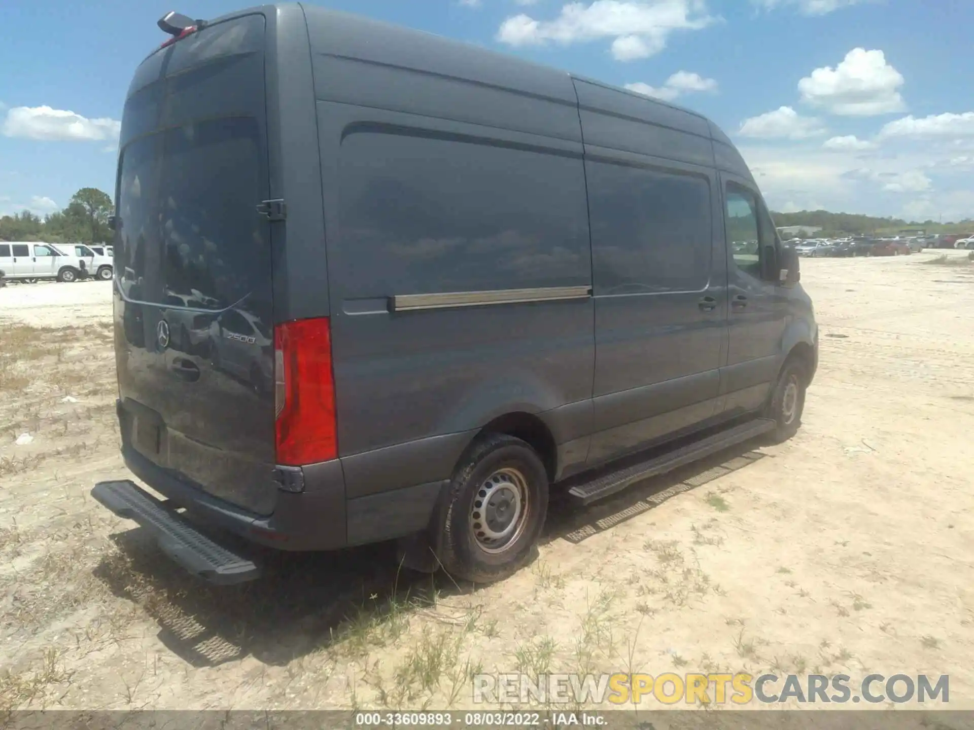 4 Фотография поврежденного автомобиля WD4PF0CD6KP033175 MERCEDES-BENZ SPRINTER VAN 2019