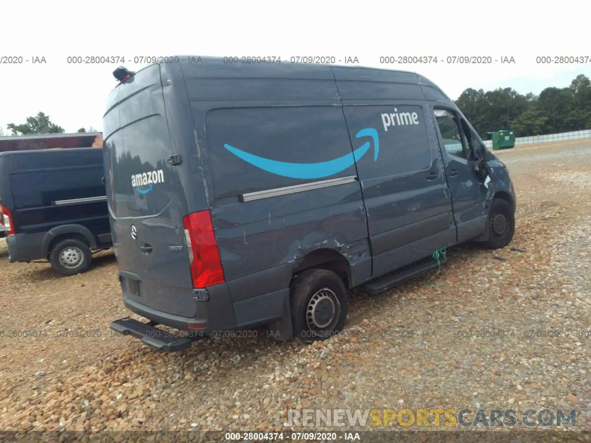 4 Photograph of a damaged car WD4PF0CD8KP096424 MERCEDES-BENZ SPRINTER VAN 2019