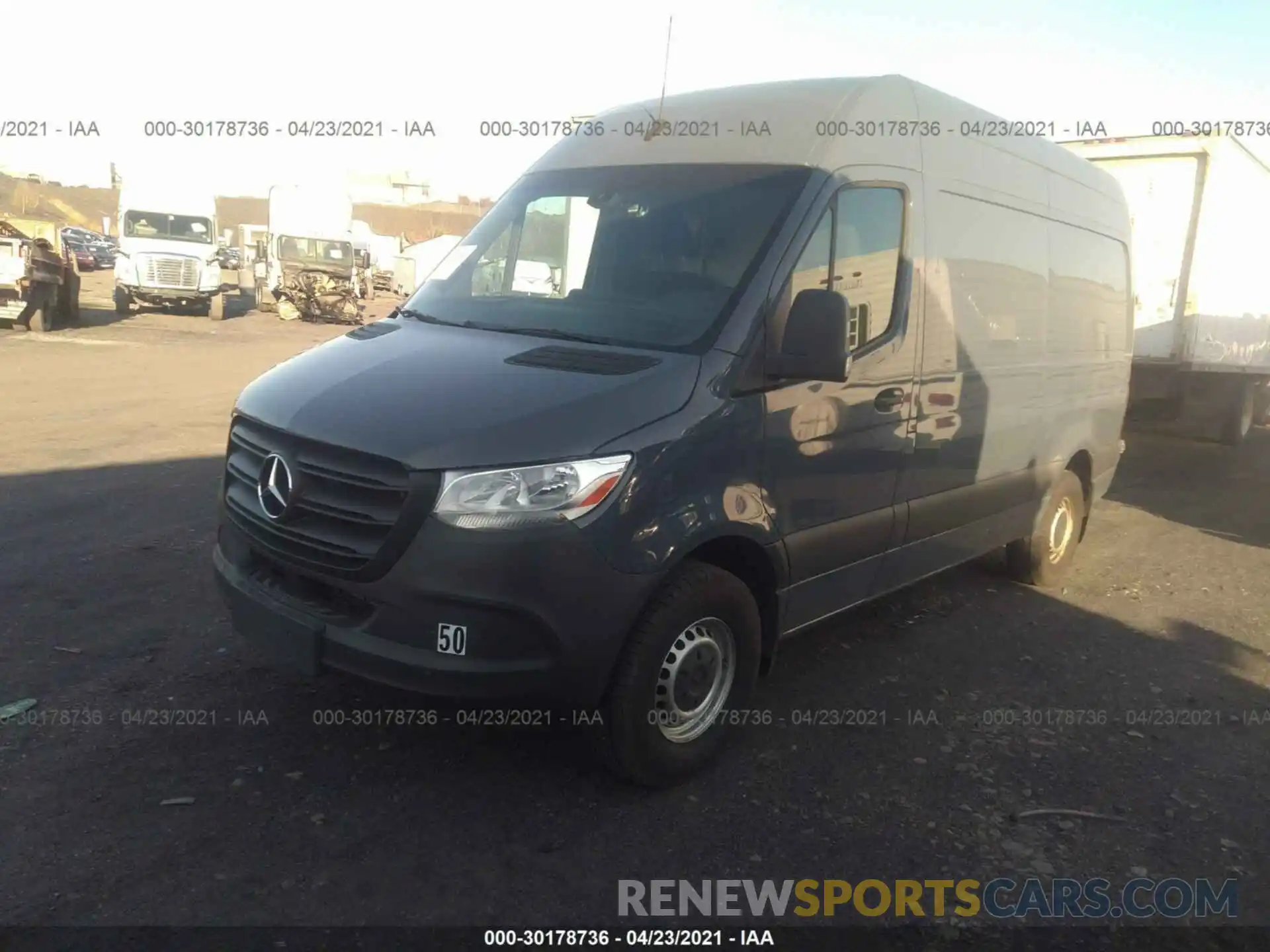 2 Фотография поврежденного автомобиля WD4PF0CDXKP042526 MERCEDES-BENZ SPRINTER VAN 2019