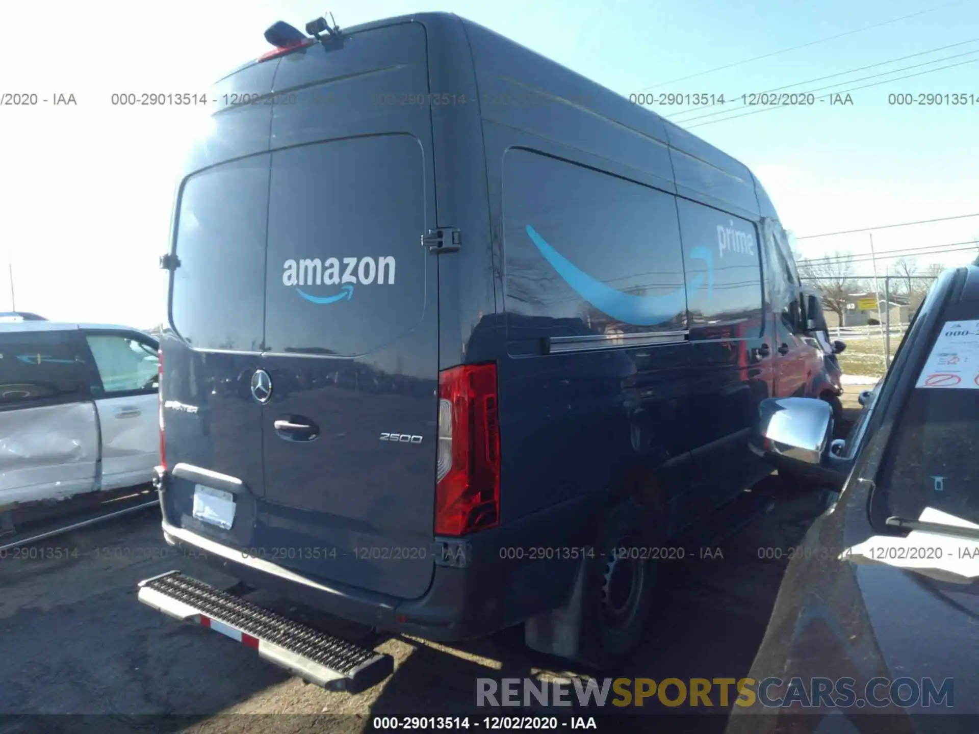 4 Photograph of a damaged car WD4PF0CDXKP089815 MERCEDES-BENZ SPRINTER VAN 2019