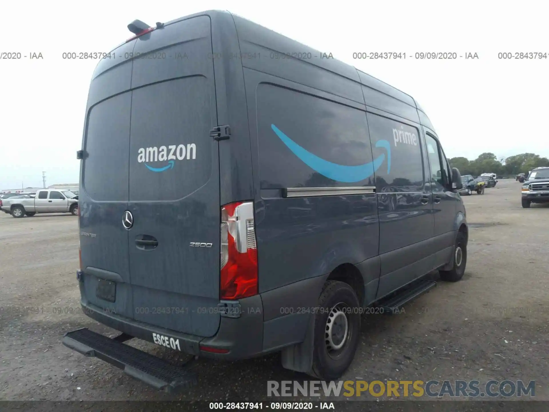 4 Фотография поврежденного автомобиля WD4PF0CDXKP094156 MERCEDES-BENZ SPRINTER VAN 2019