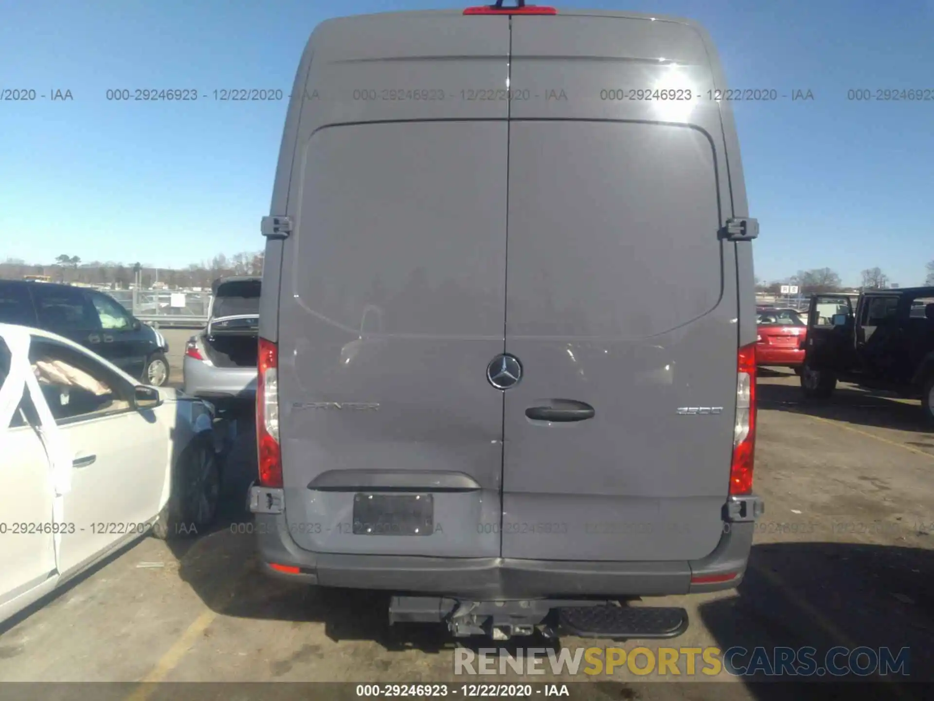 6 Photograph of a damaged car WD4PF0EDXKT014519 MERCEDES-BENZ SPRINTER VAN 2019