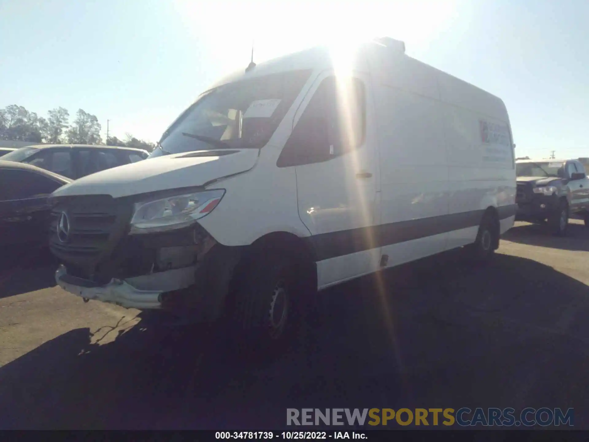 2 Photograph of a damaged car WD4PF1CD0KP023411 MERCEDES-BENZ SPRINTER VAN 2019